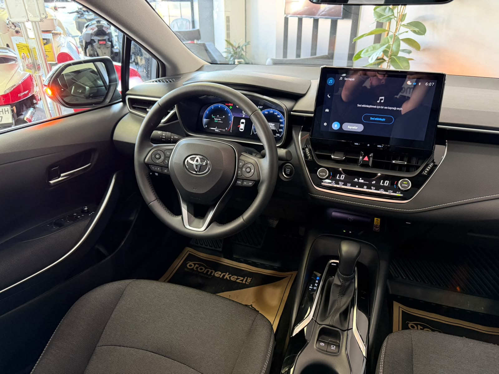TOYOTA COROLLA 19