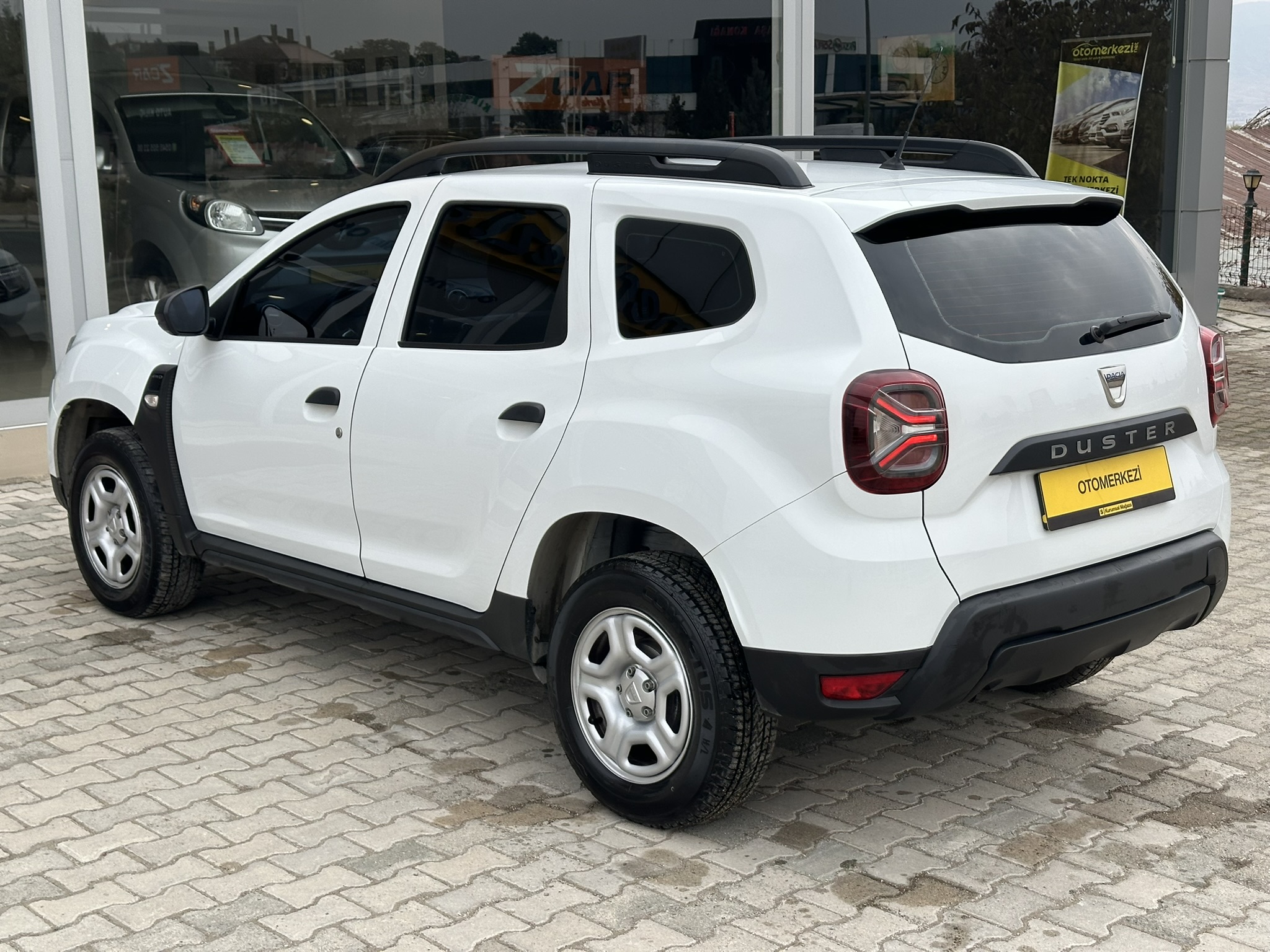 DACIA DUSTER 6