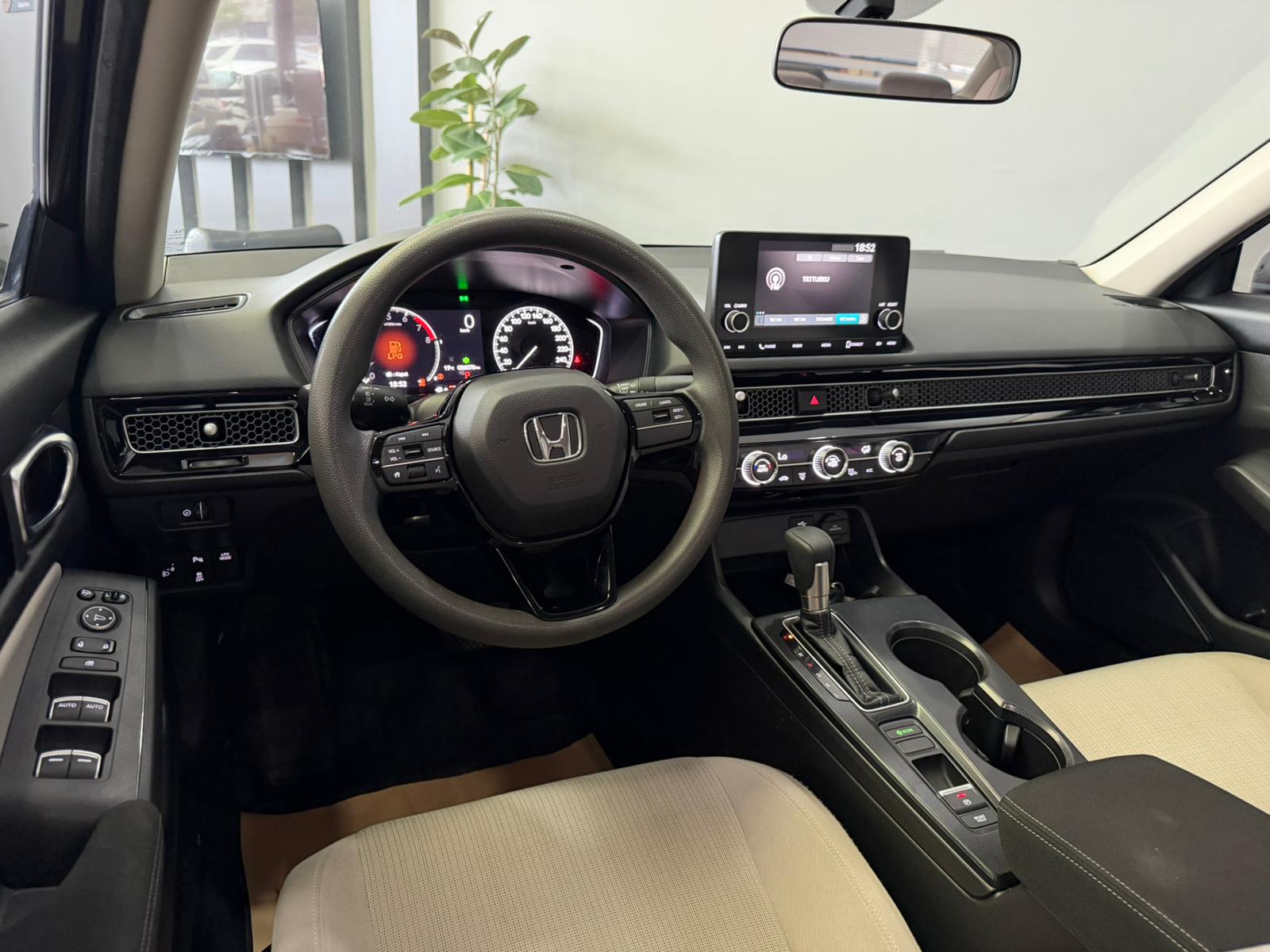 HONDA CIVIC 24