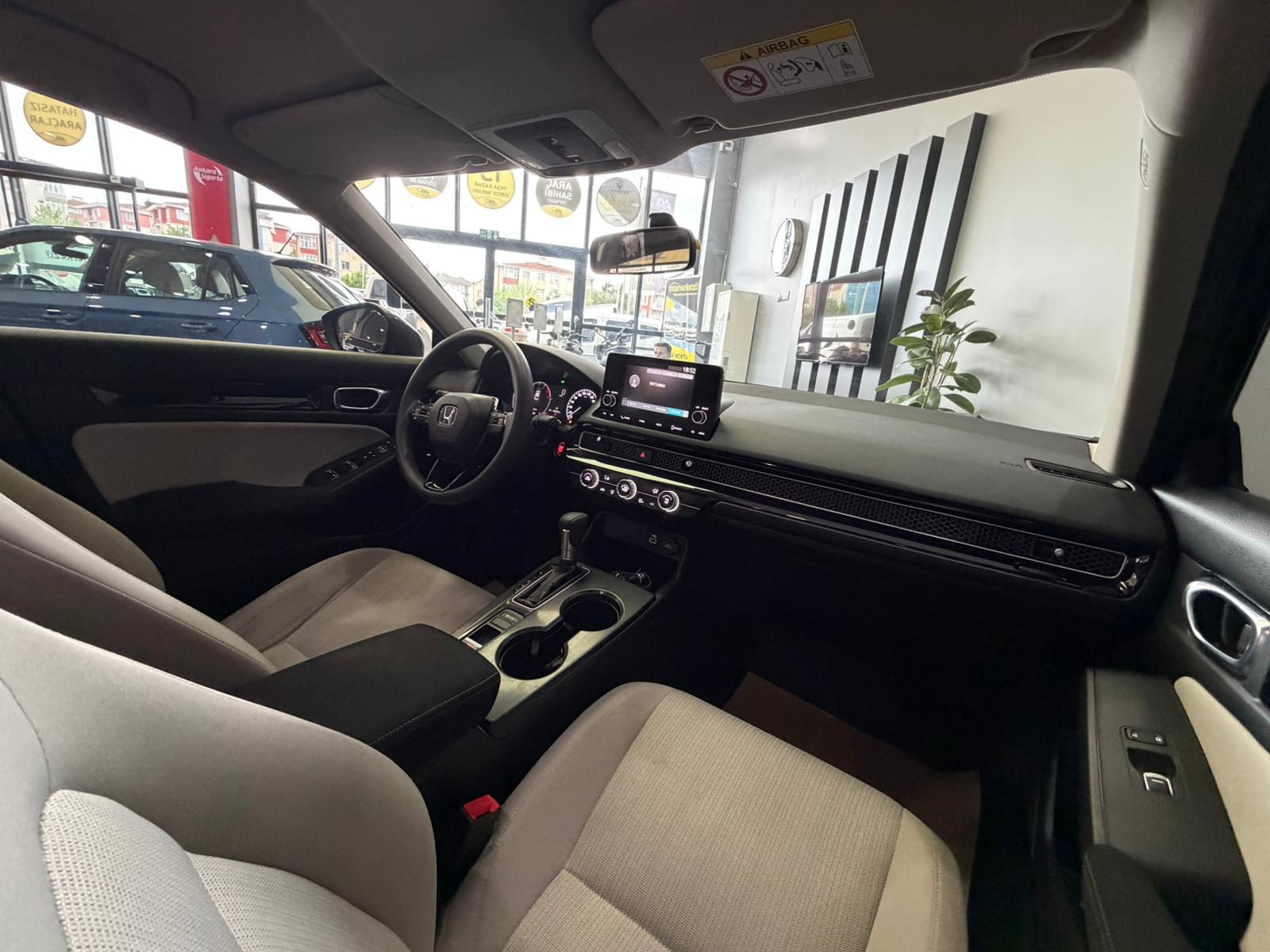 HONDA CIVIC 26