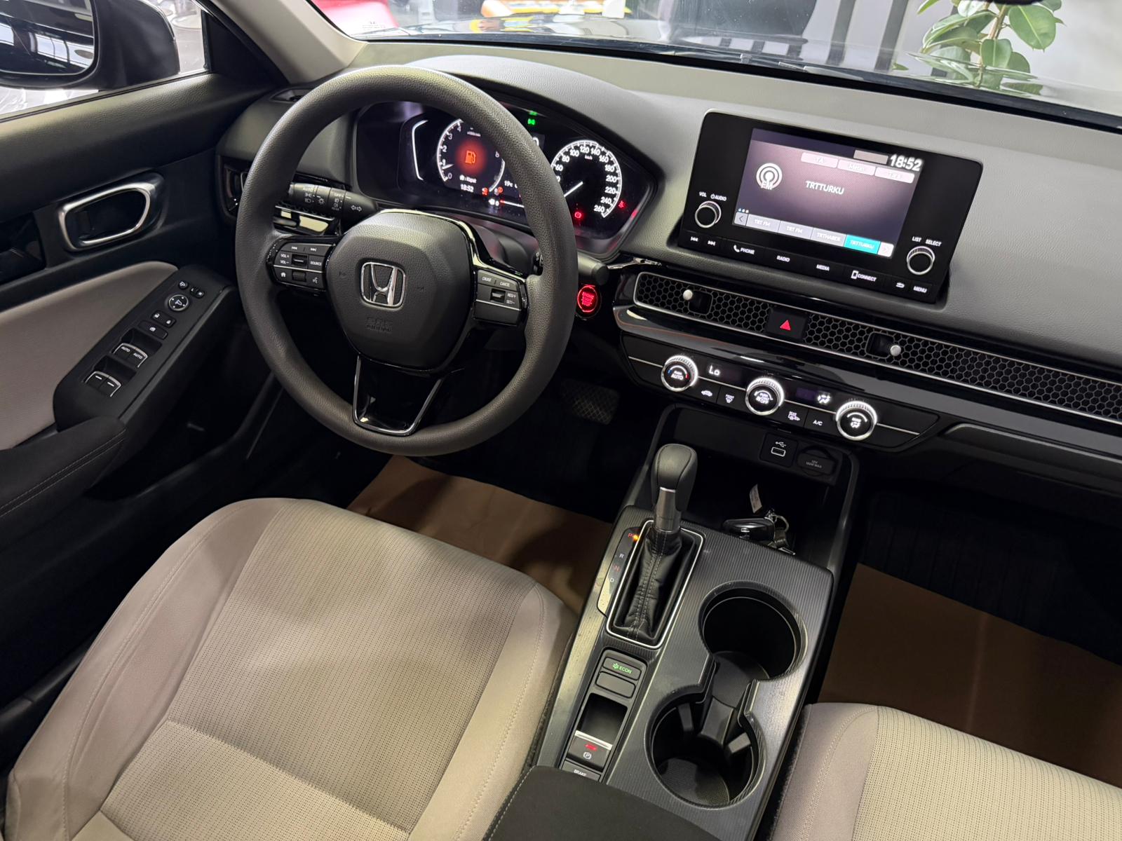 HONDA CIVIC 28