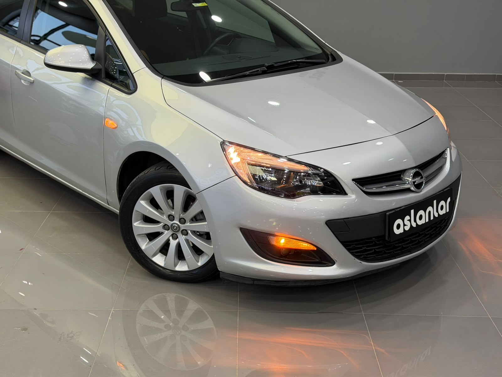 OPEL ASTRA 9