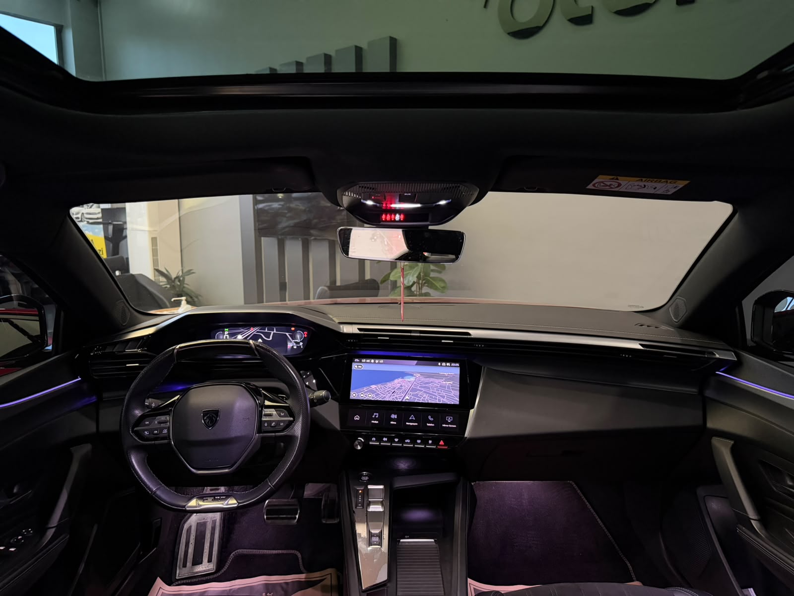 PEUGEOT 308 10
