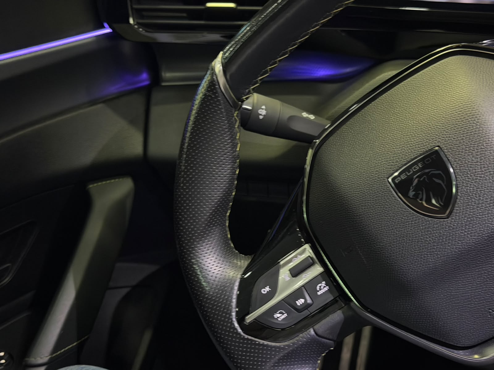 PEUGEOT 308 27