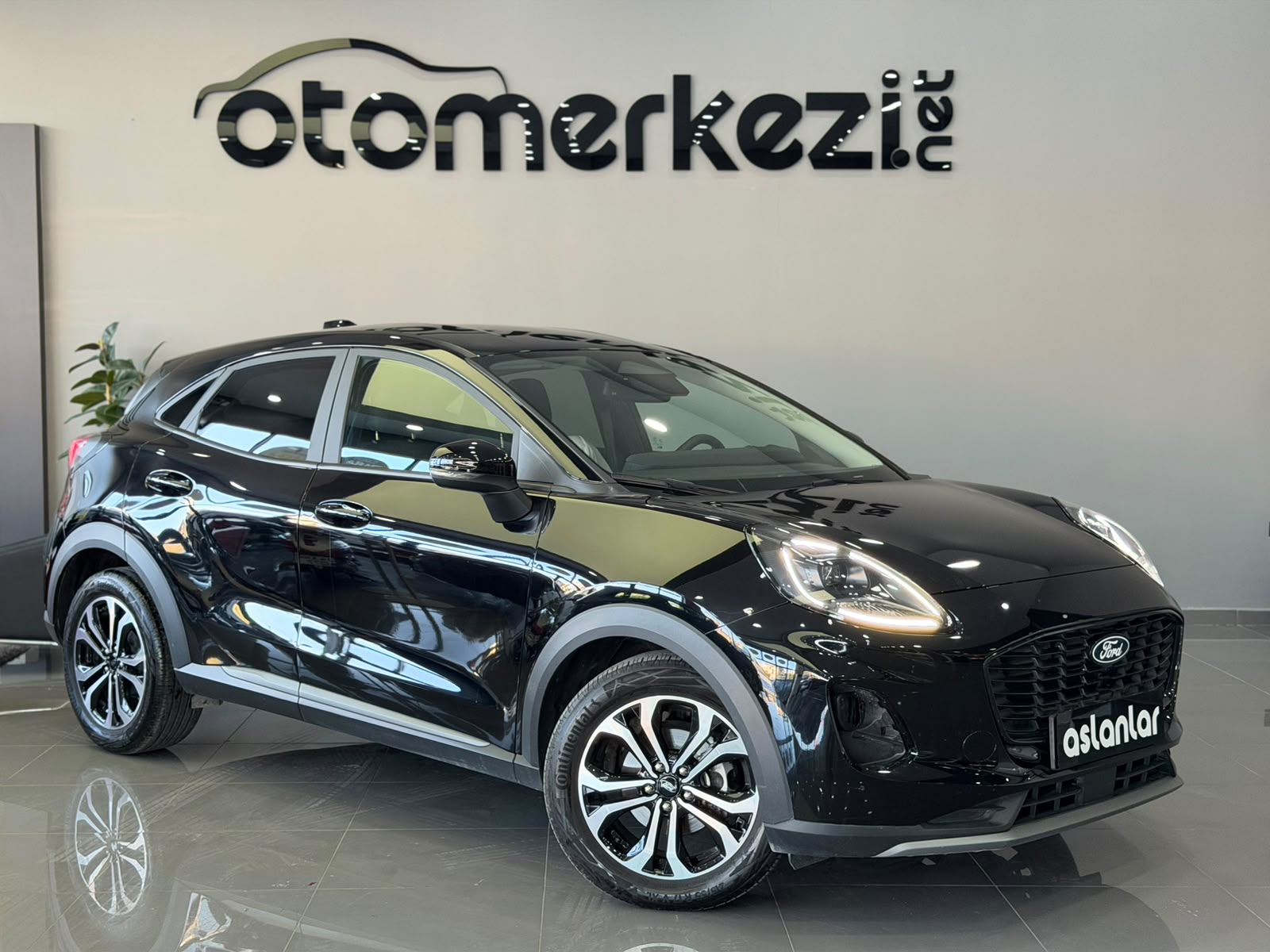 FORD PUMA 11