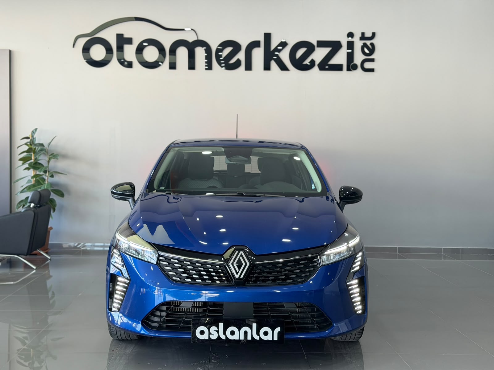 RENAULT CLIO 7