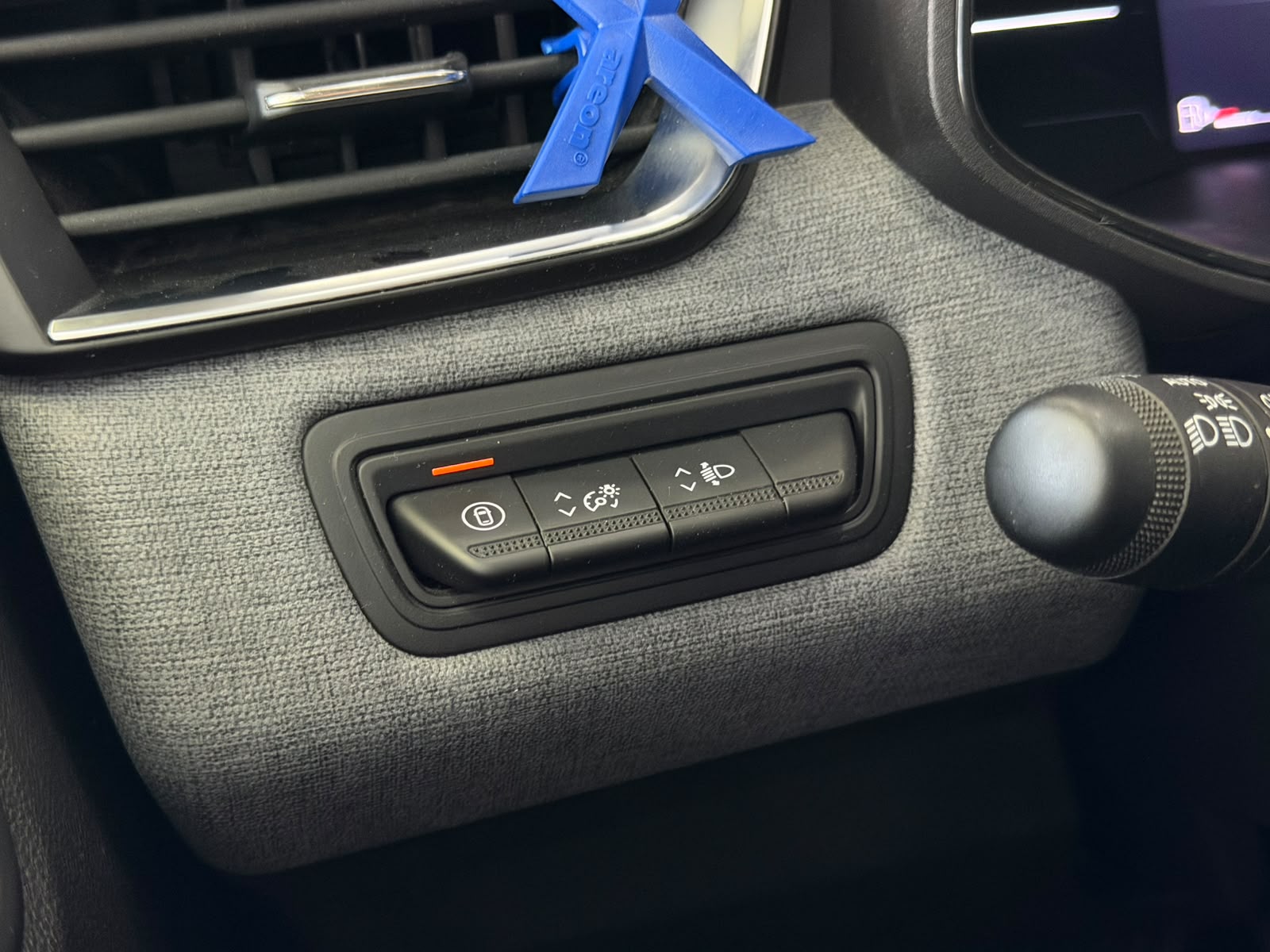 RENAULT CLIO 17