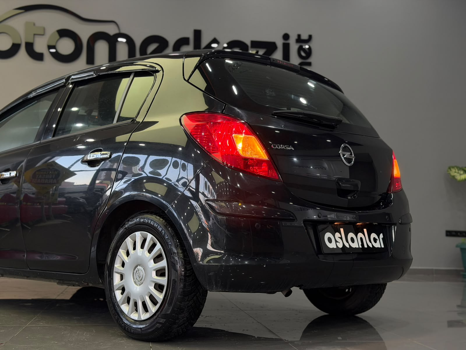 OPEL CORSA 10