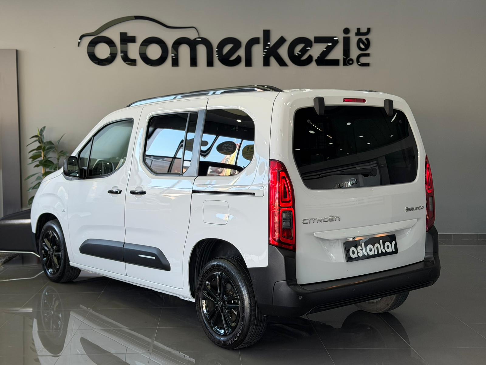 CITROEN BERLINGO 33