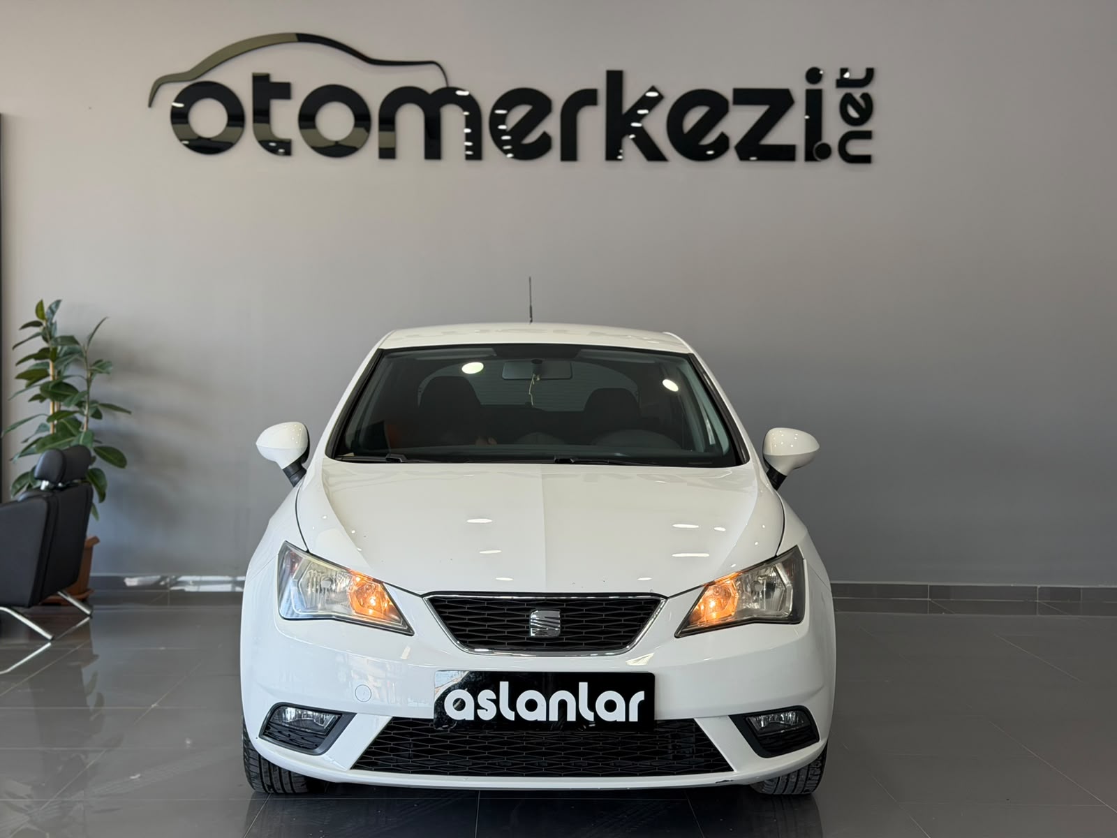 SEAT IBIZA 12