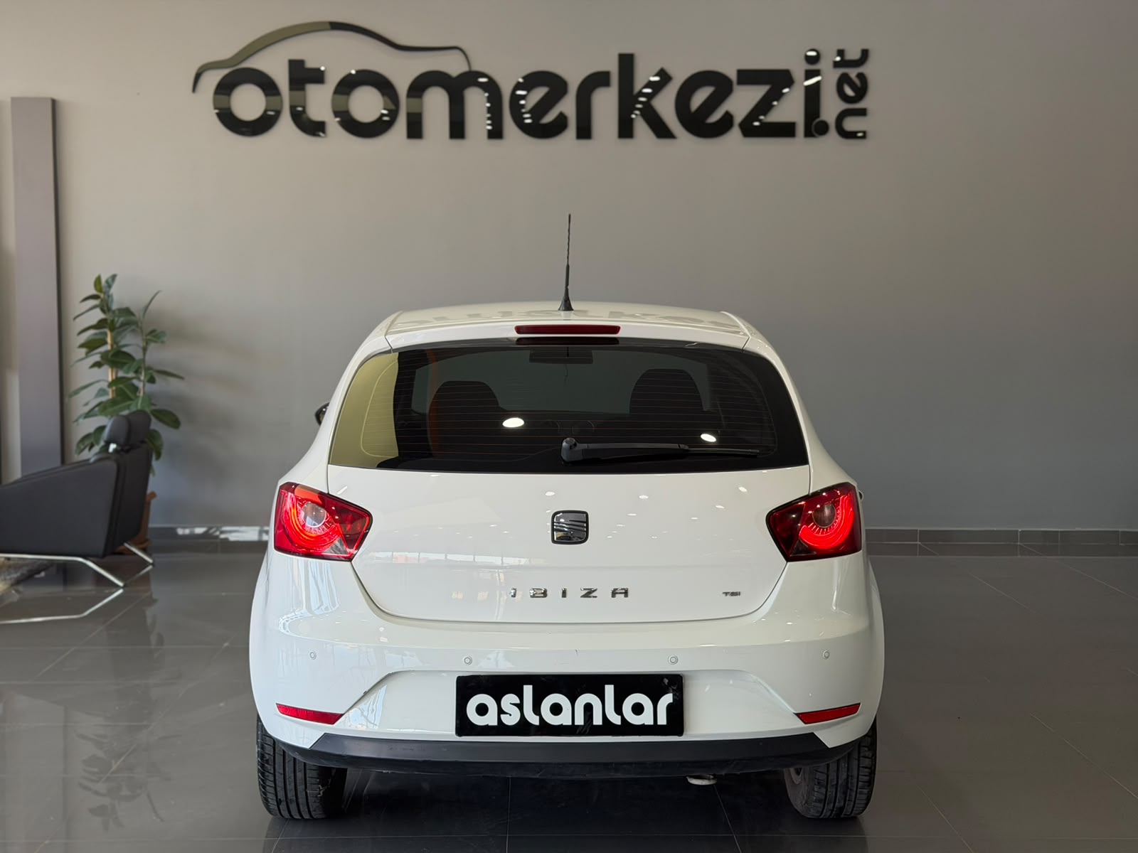 SEAT IBIZA 20