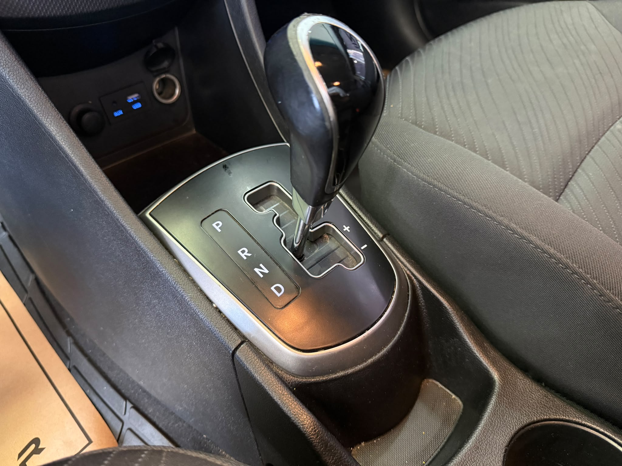 HYUNDAI ACCENT 8
