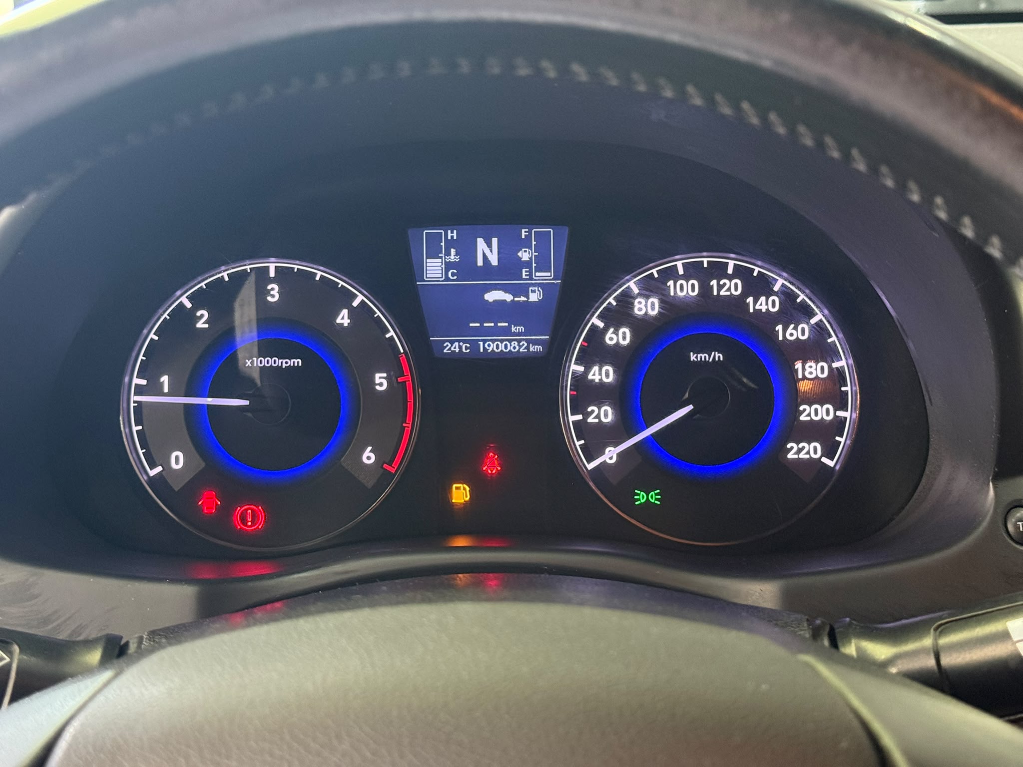 HYUNDAI ACCENT 13