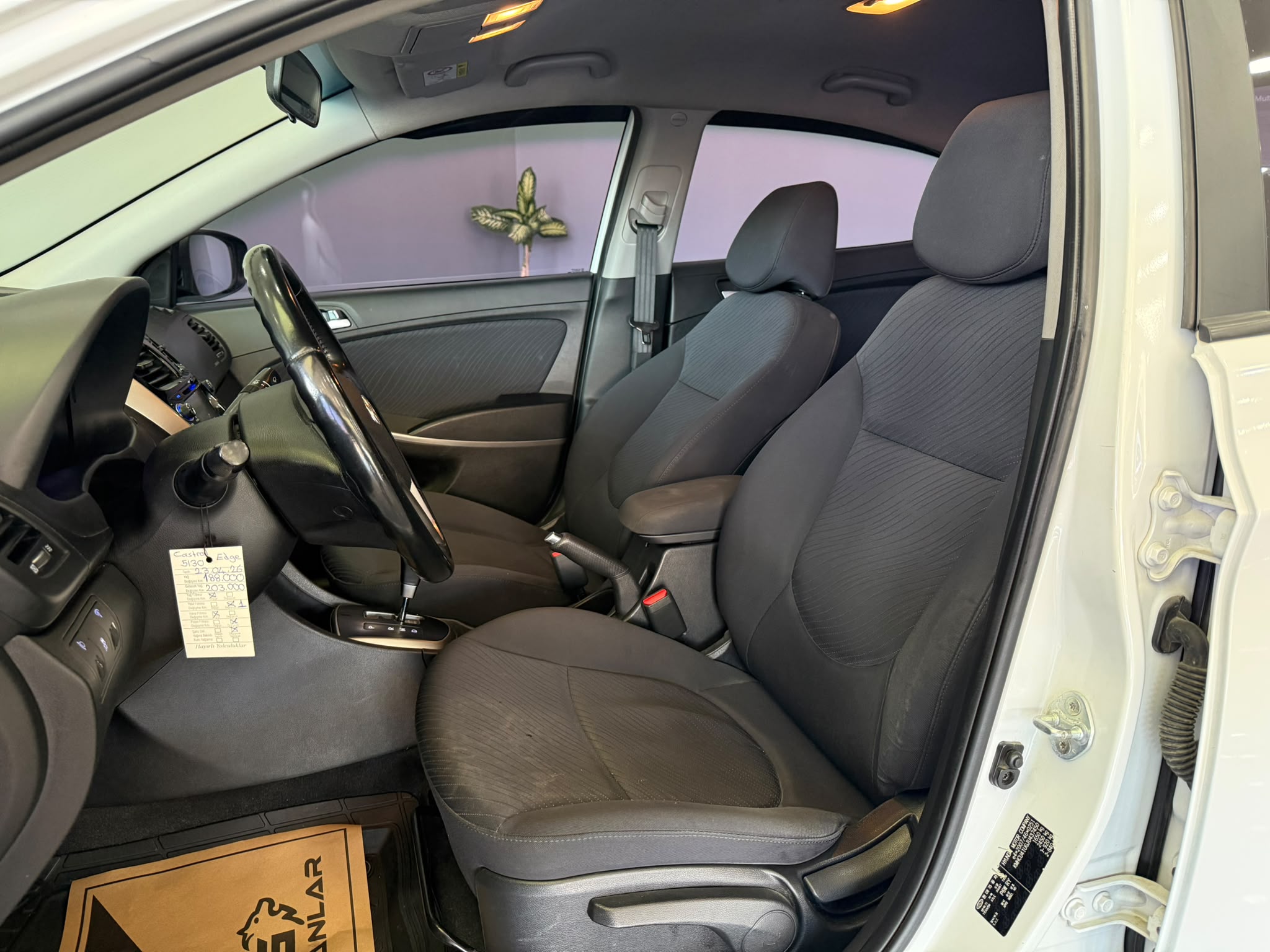 HYUNDAI ACCENT 30