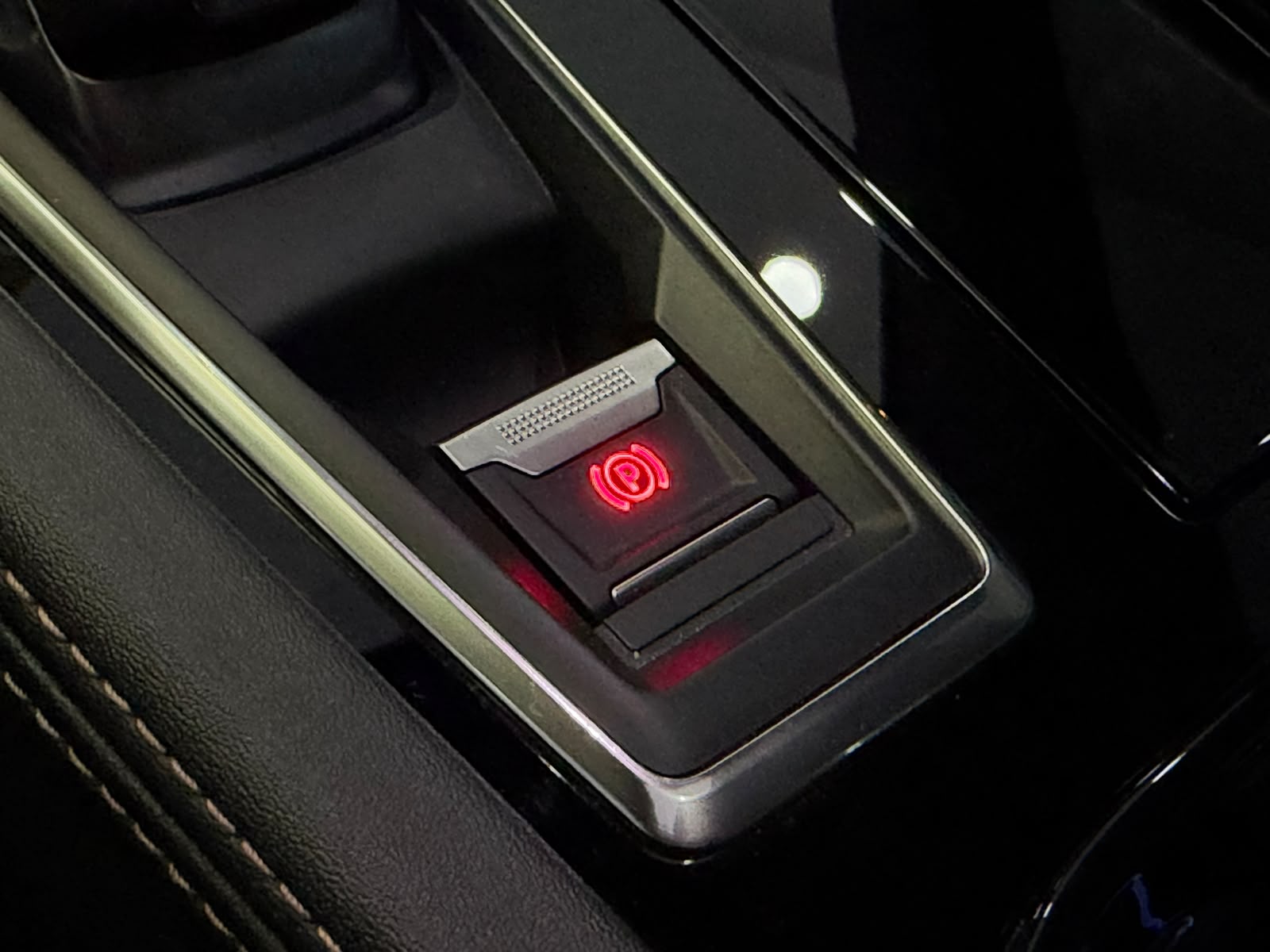 PEUGEOT 508 17
