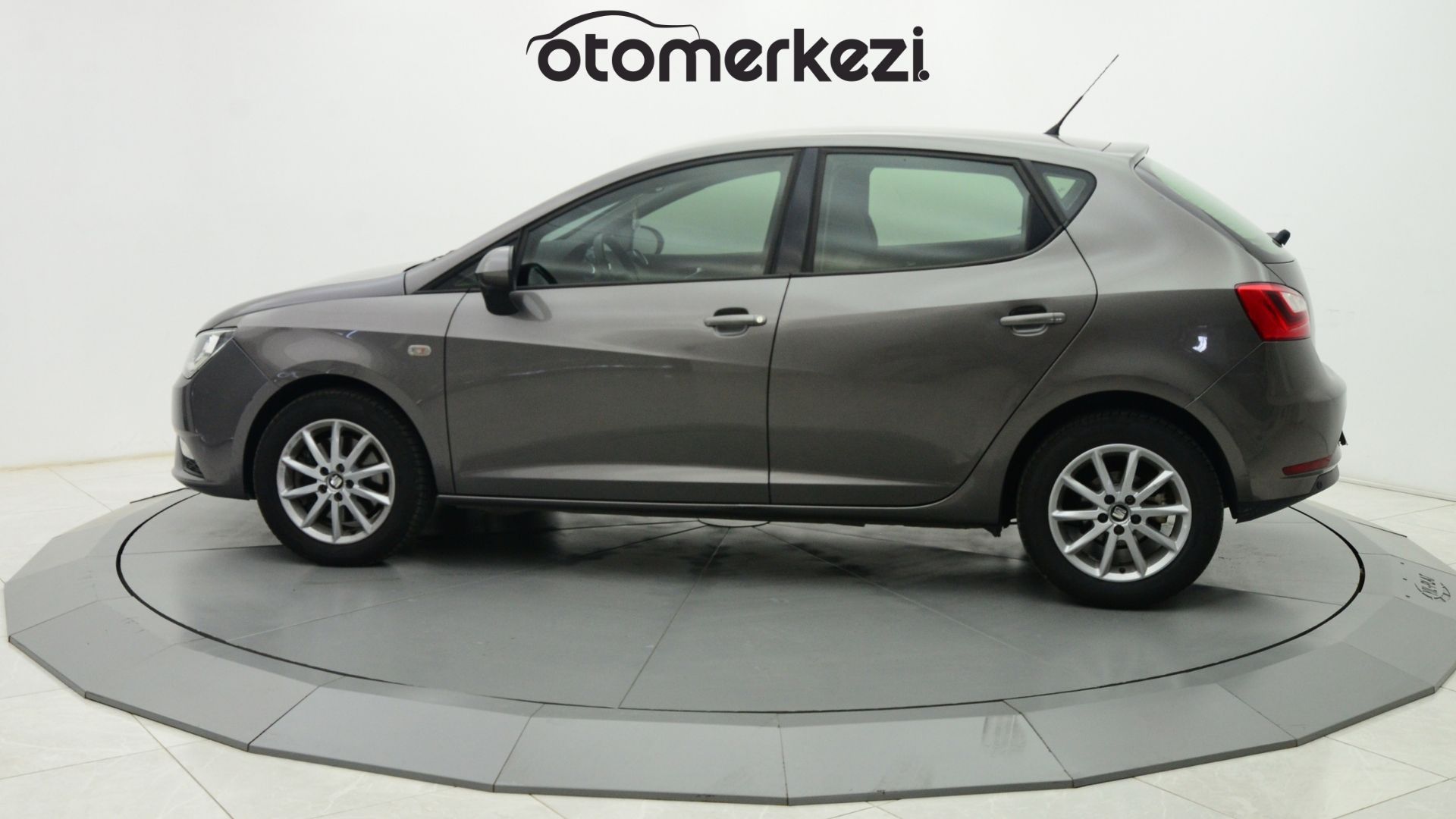 SEAT IBIZA 18