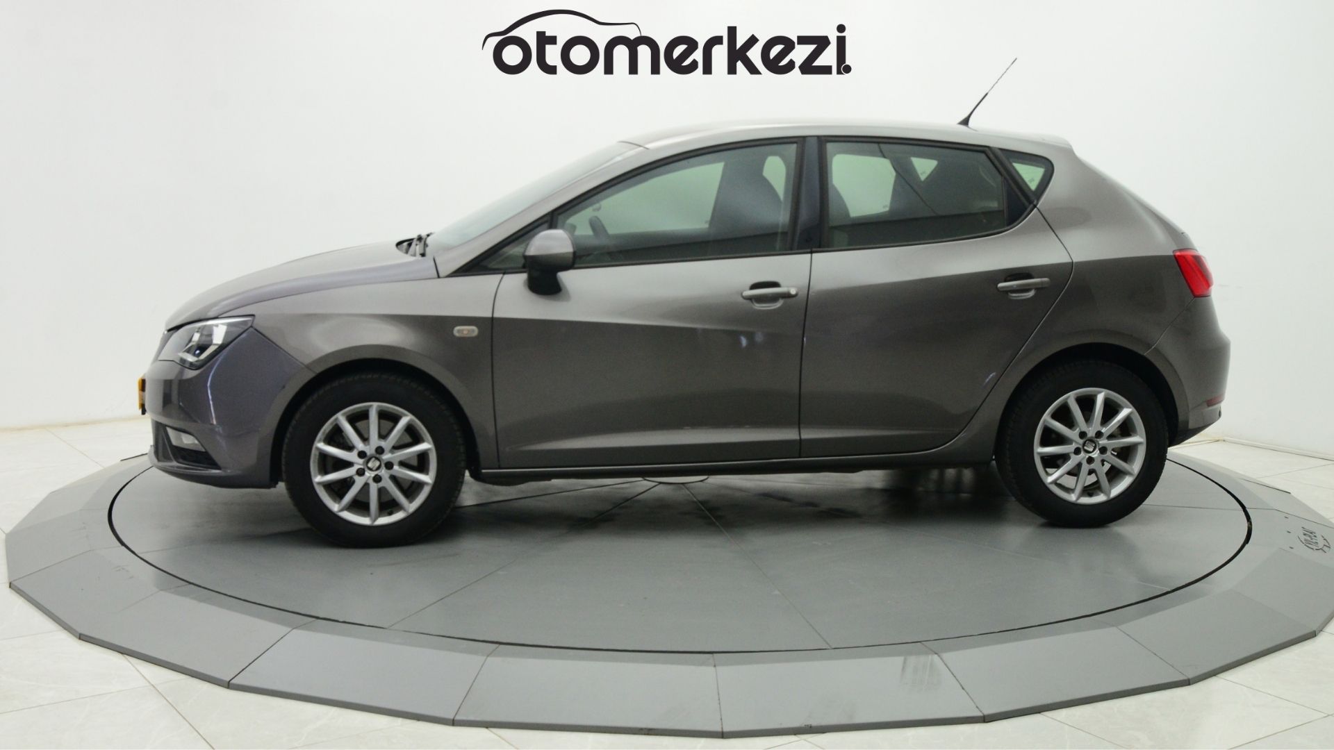 SEAT IBIZA 19