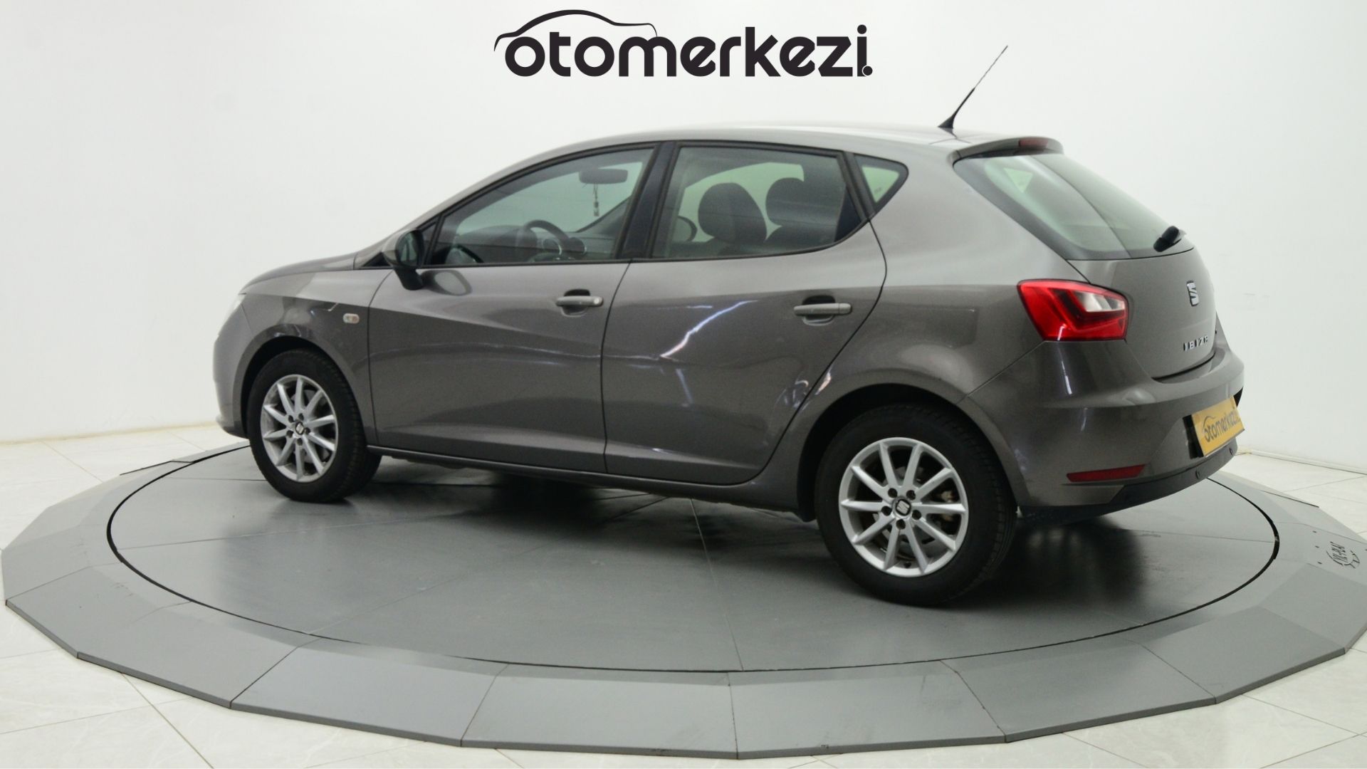 SEAT IBIZA 17