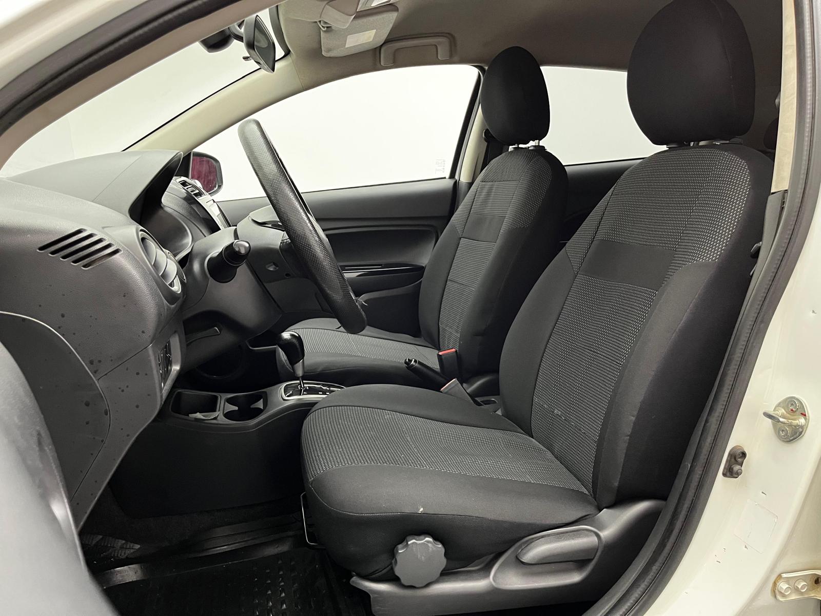 MITSUBISHI SPACESTAR 6