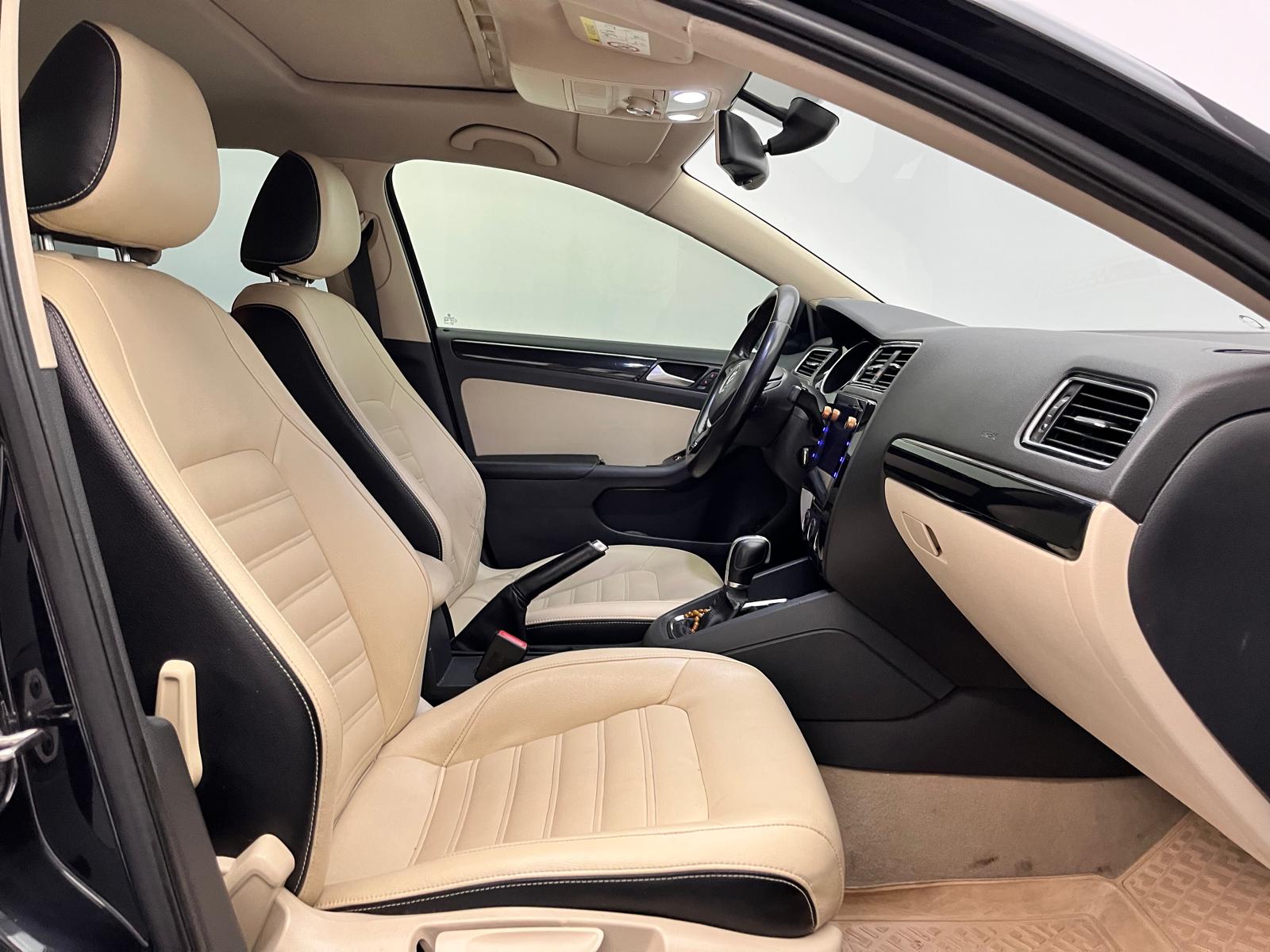 VOLKSWAGEN JETTA 4