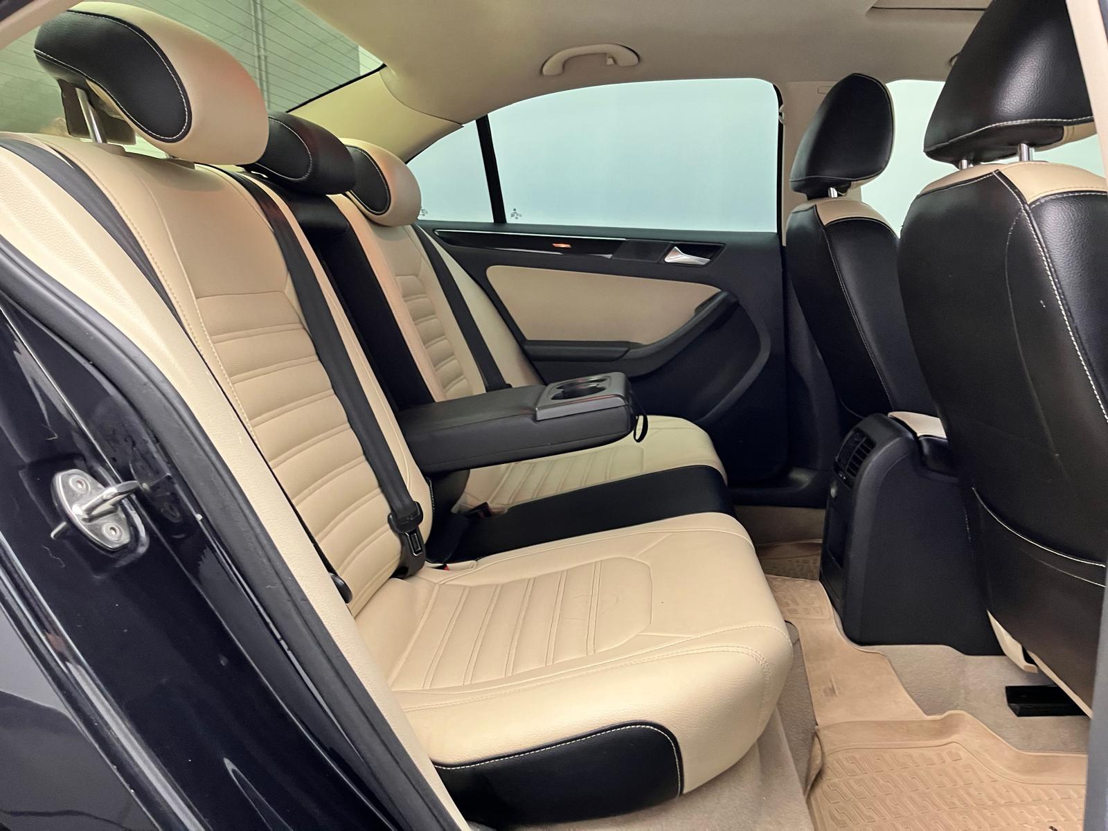 VOLKSWAGEN JETTA 9
