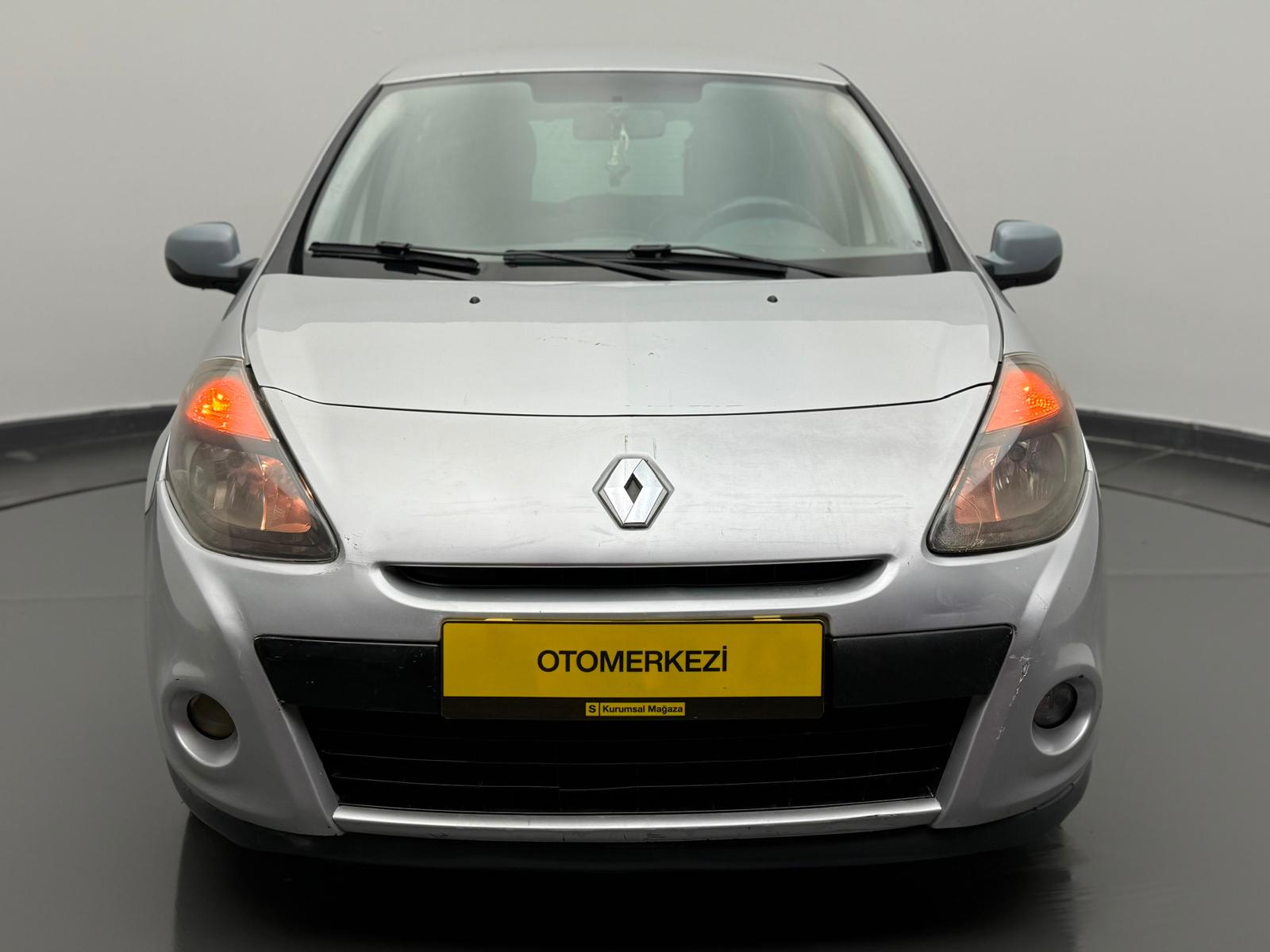 RENAULT CLIO 12