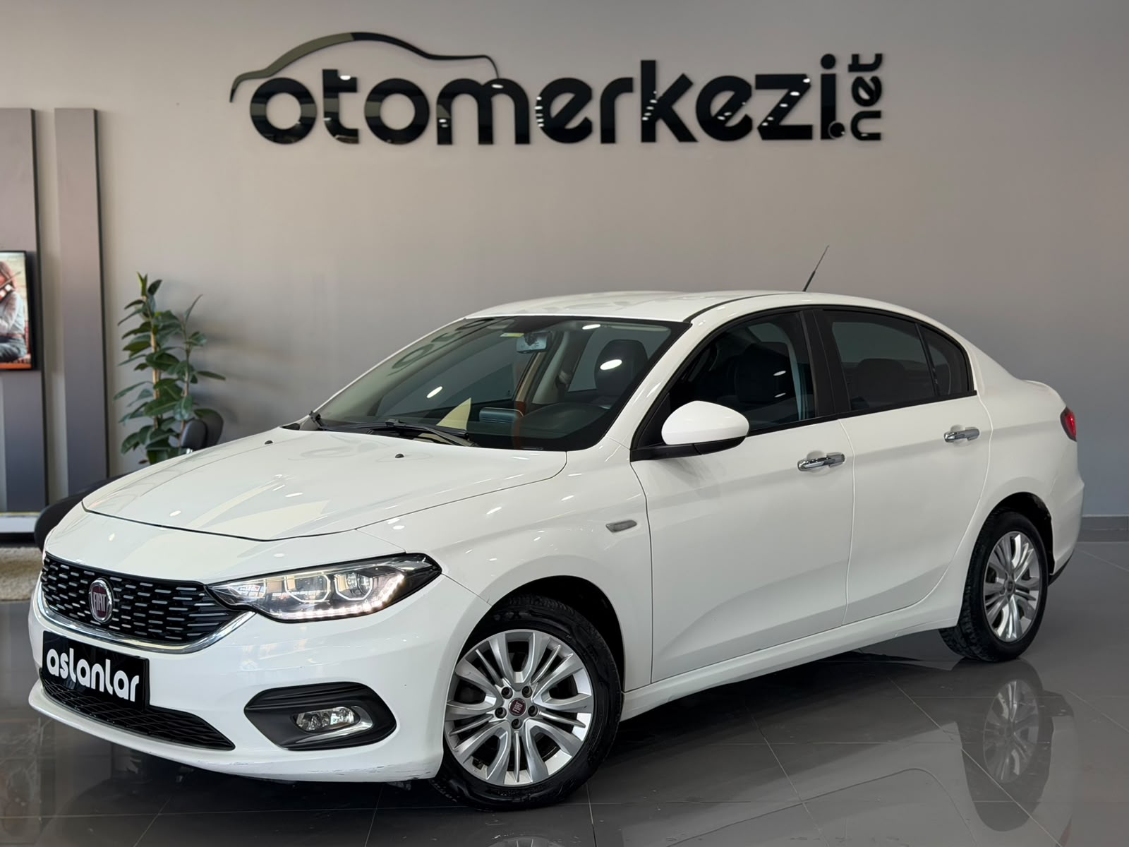 FIAT EGEA 1