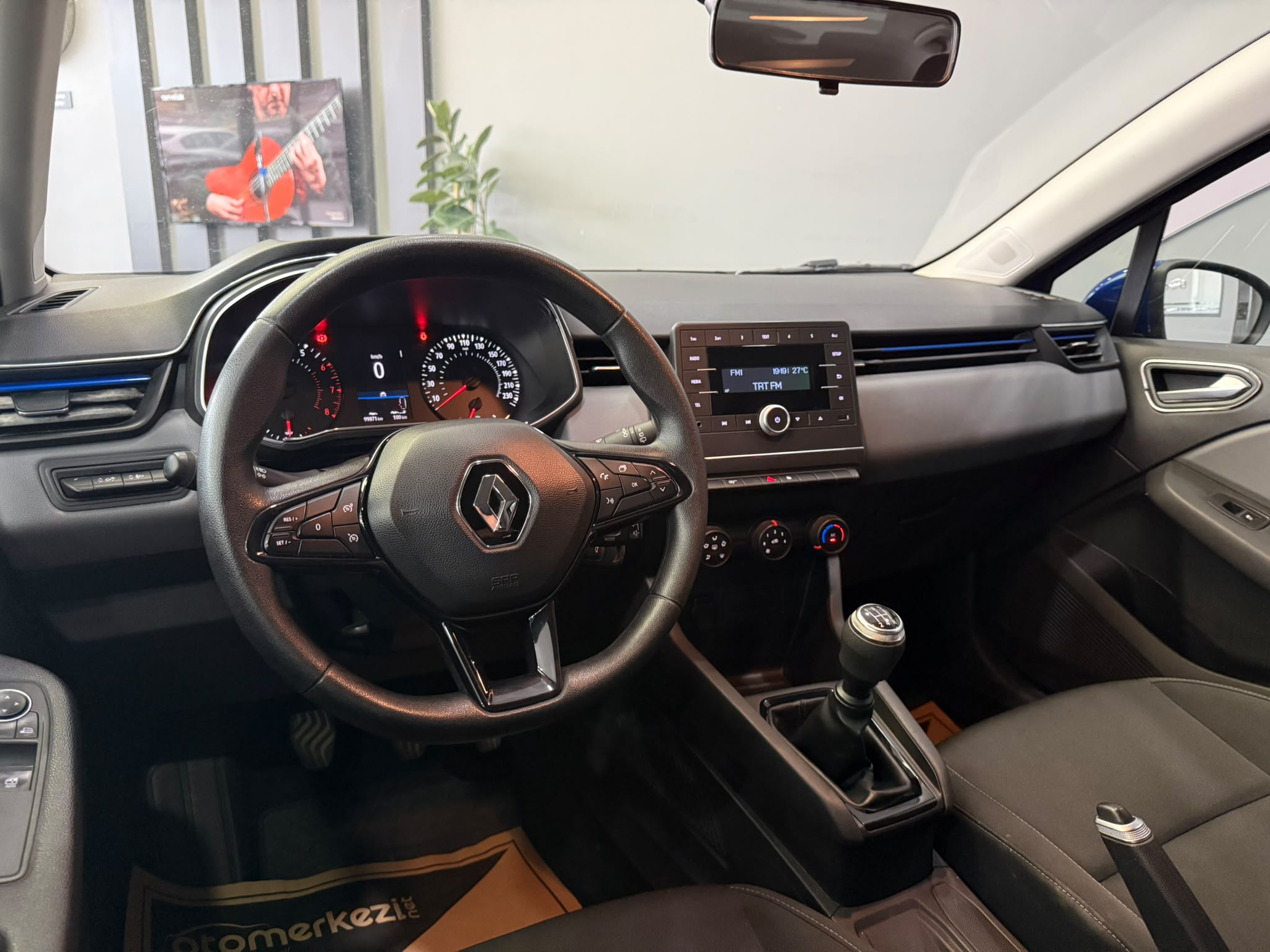 RENAULT CLIO 7