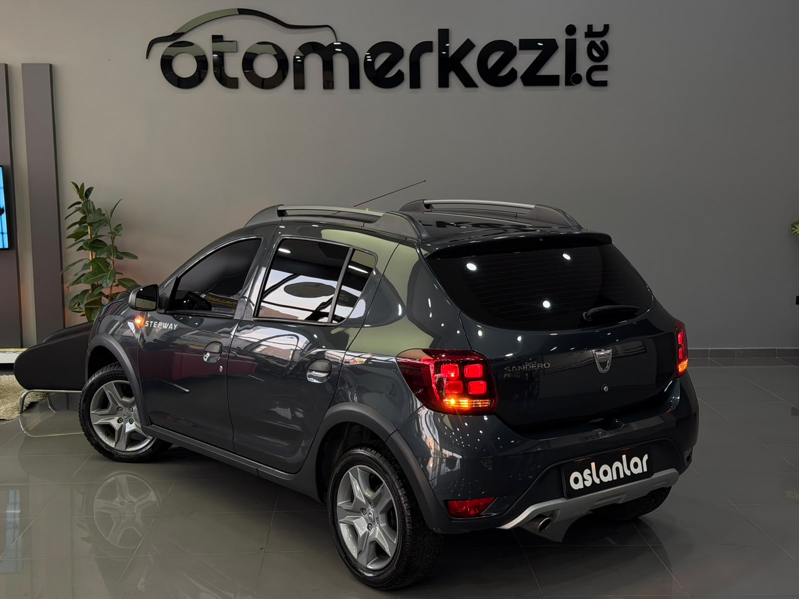 DACIA SANDERO 20