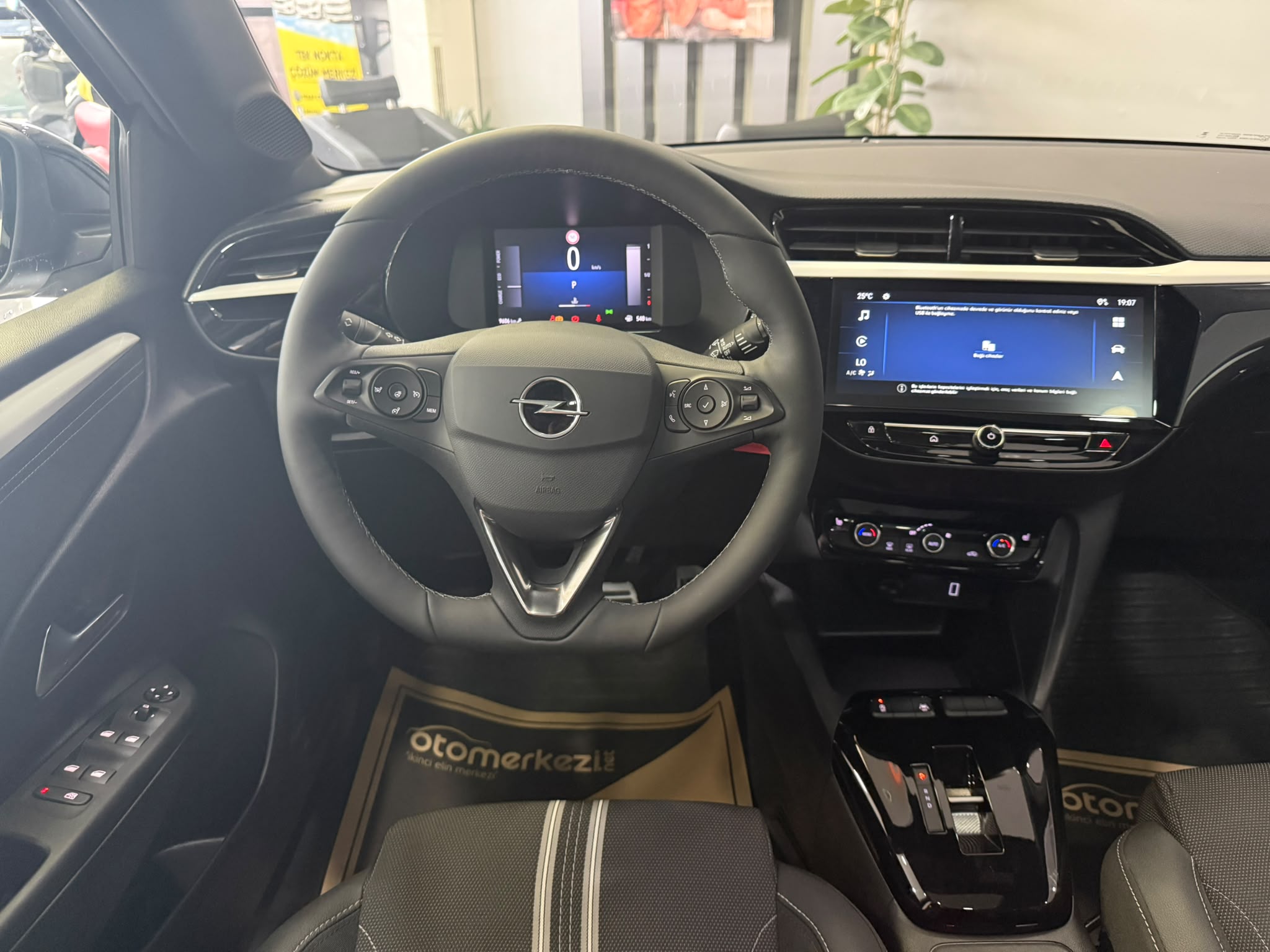 OPEL CORSA-E 11