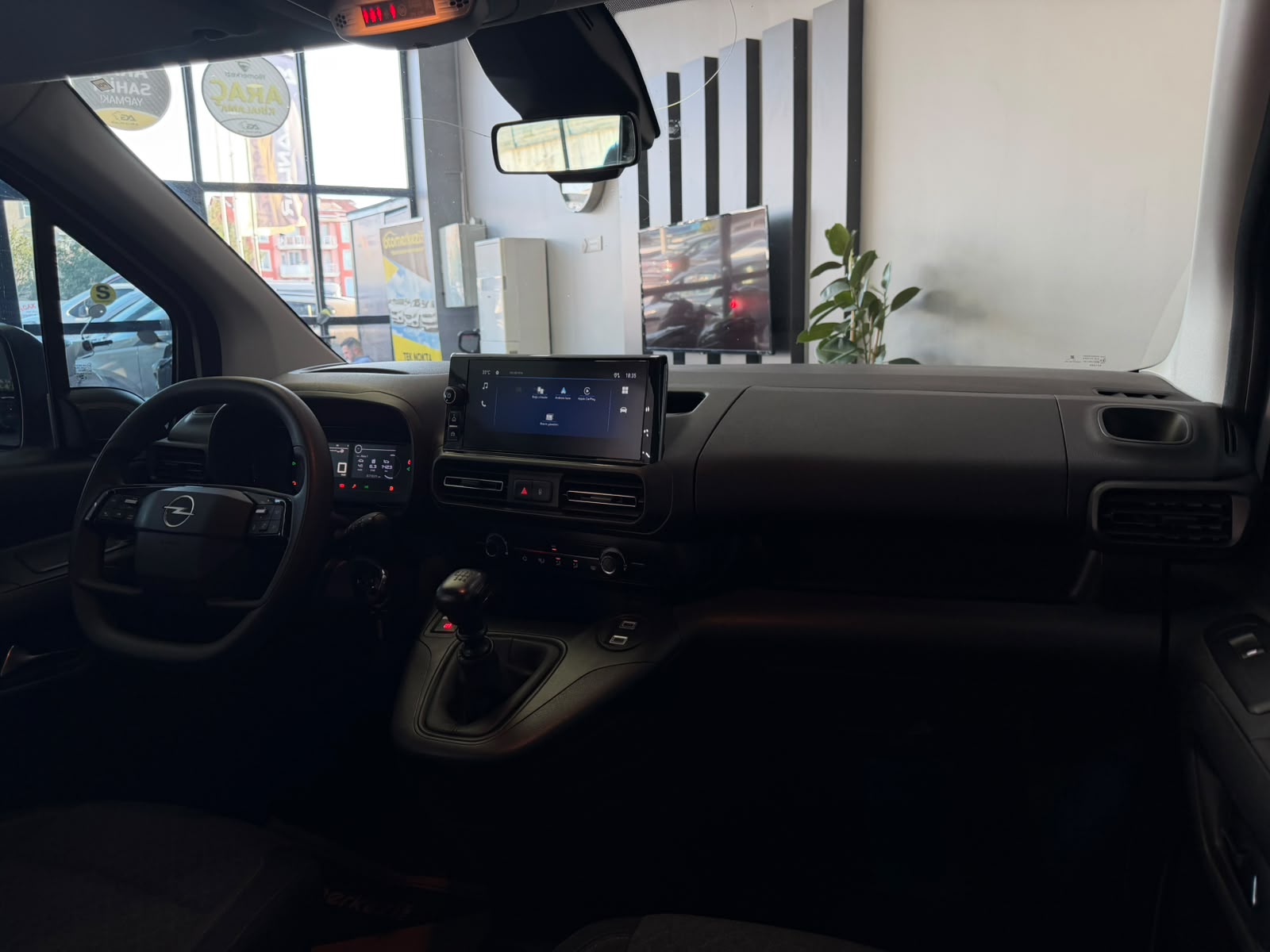 OPEL COMBO 9