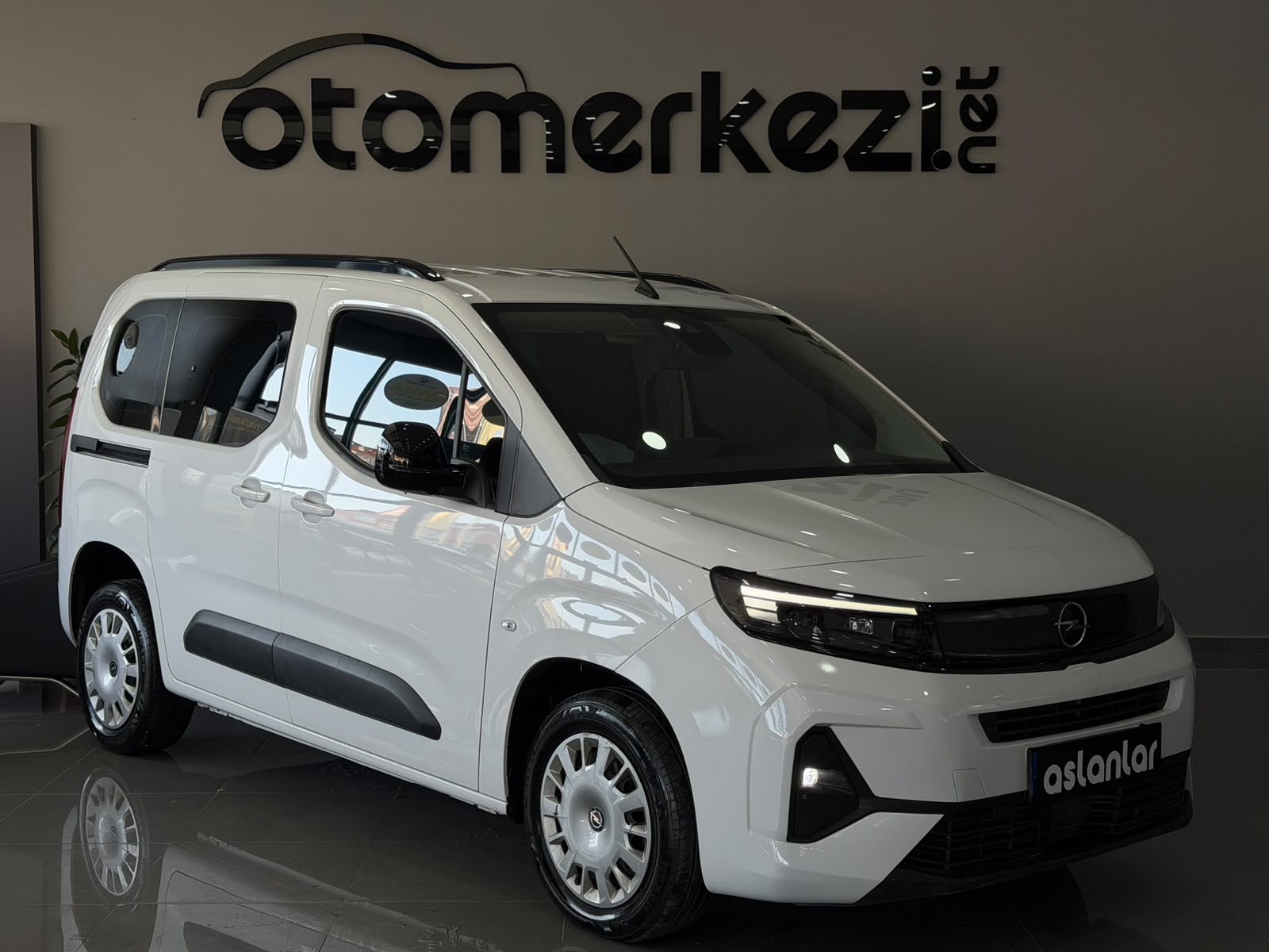 OPEL COMBO 22