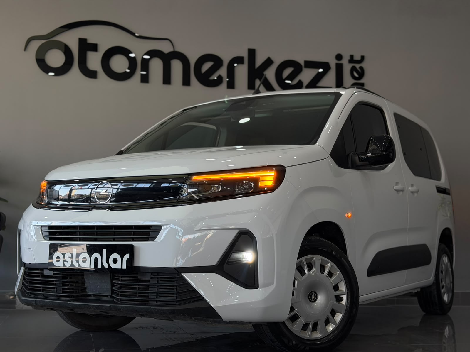 OPEL COMBO 23