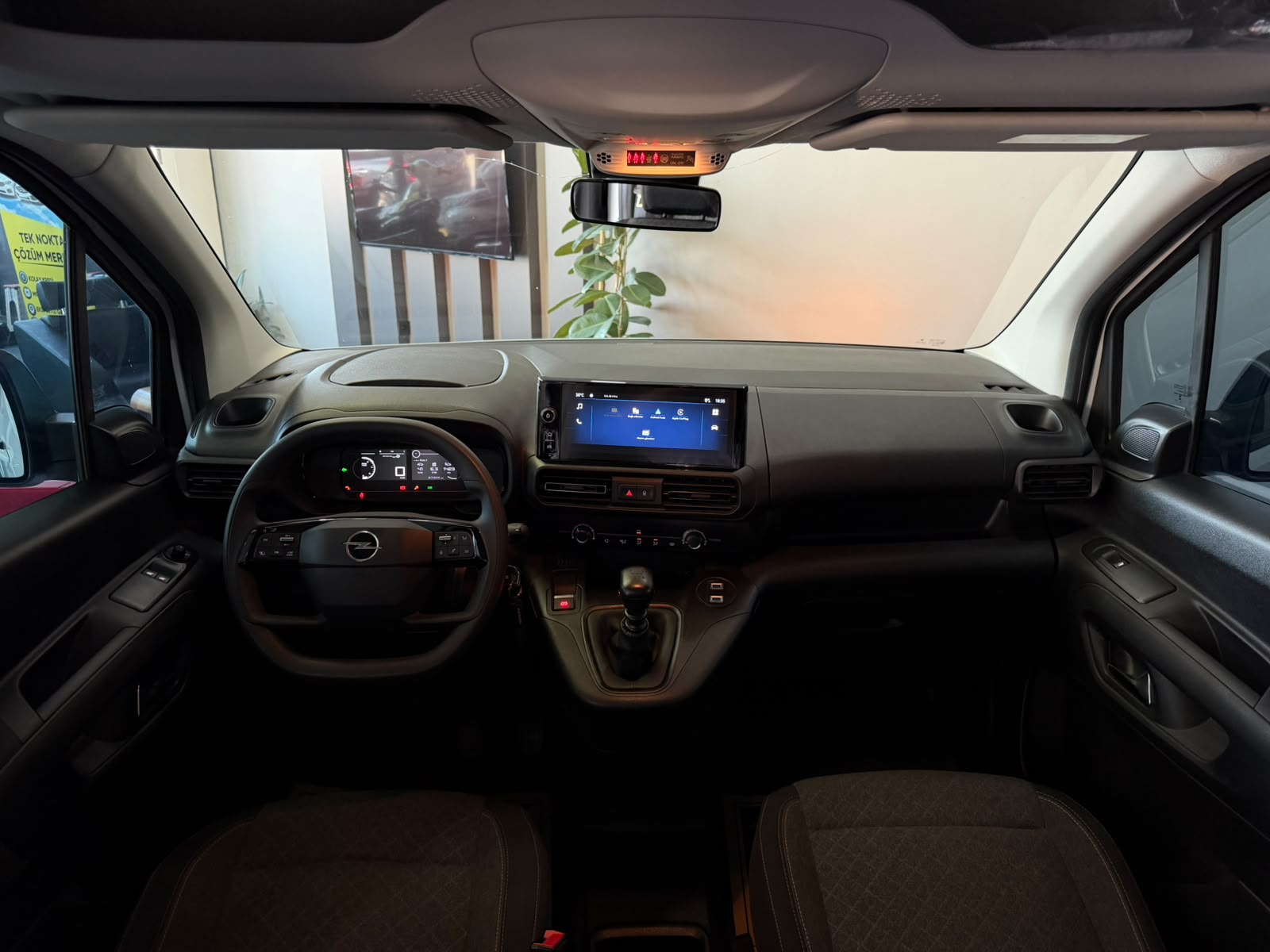 OPEL COMBO 26