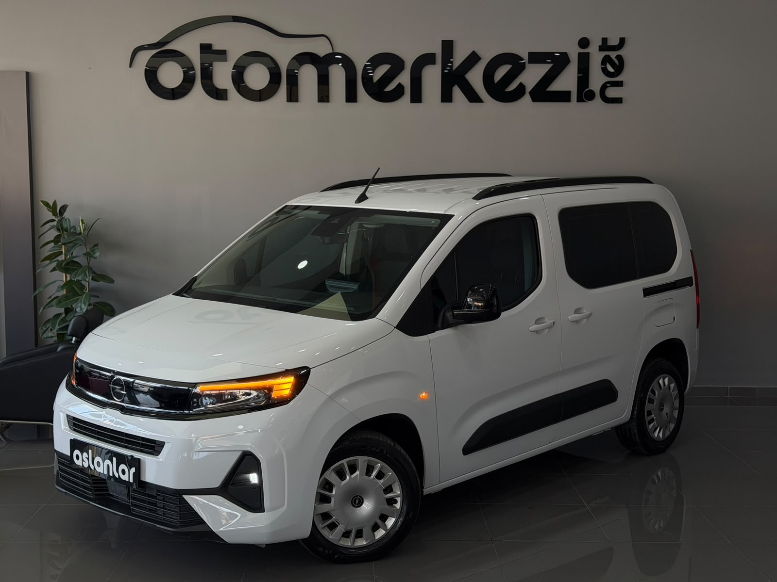 OPEL COMBO 27