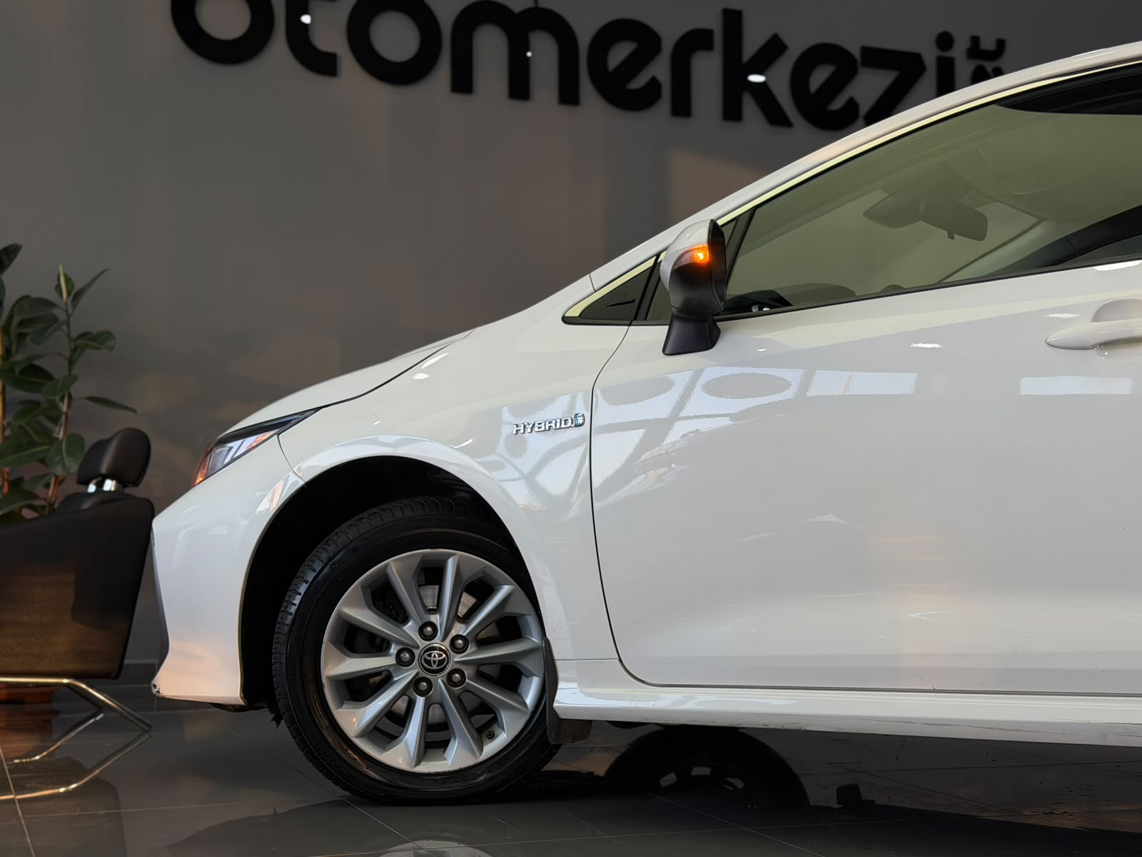 TOYOTA COROLLA 3
