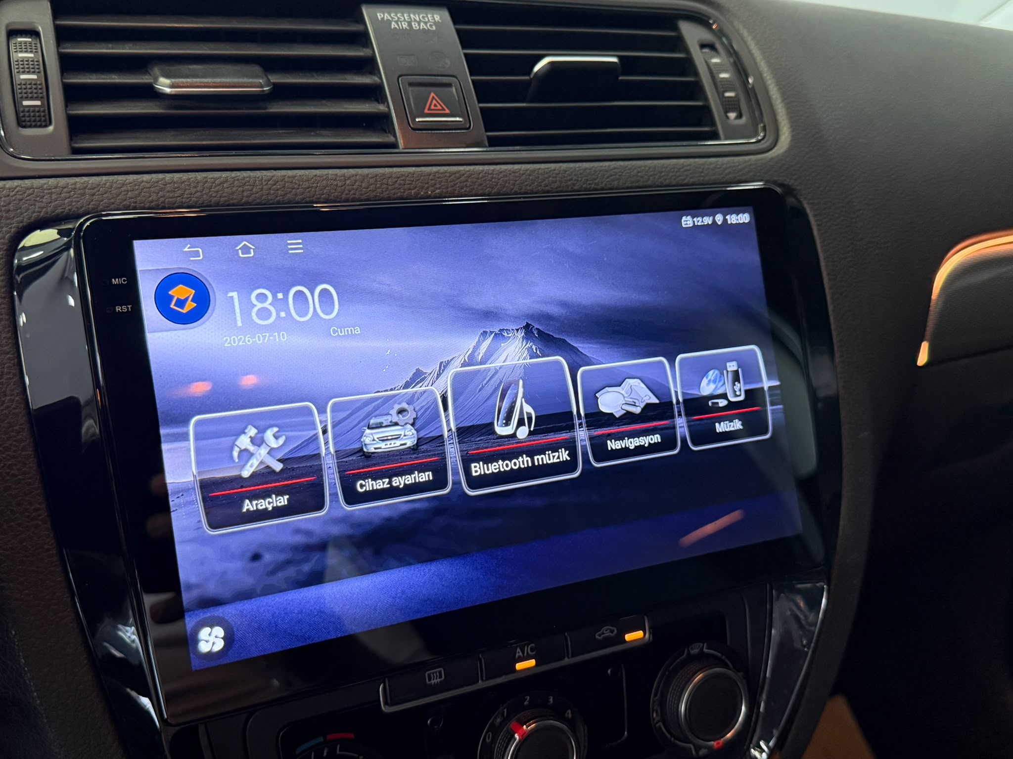 VOLKSWAGEN JETTA 5
