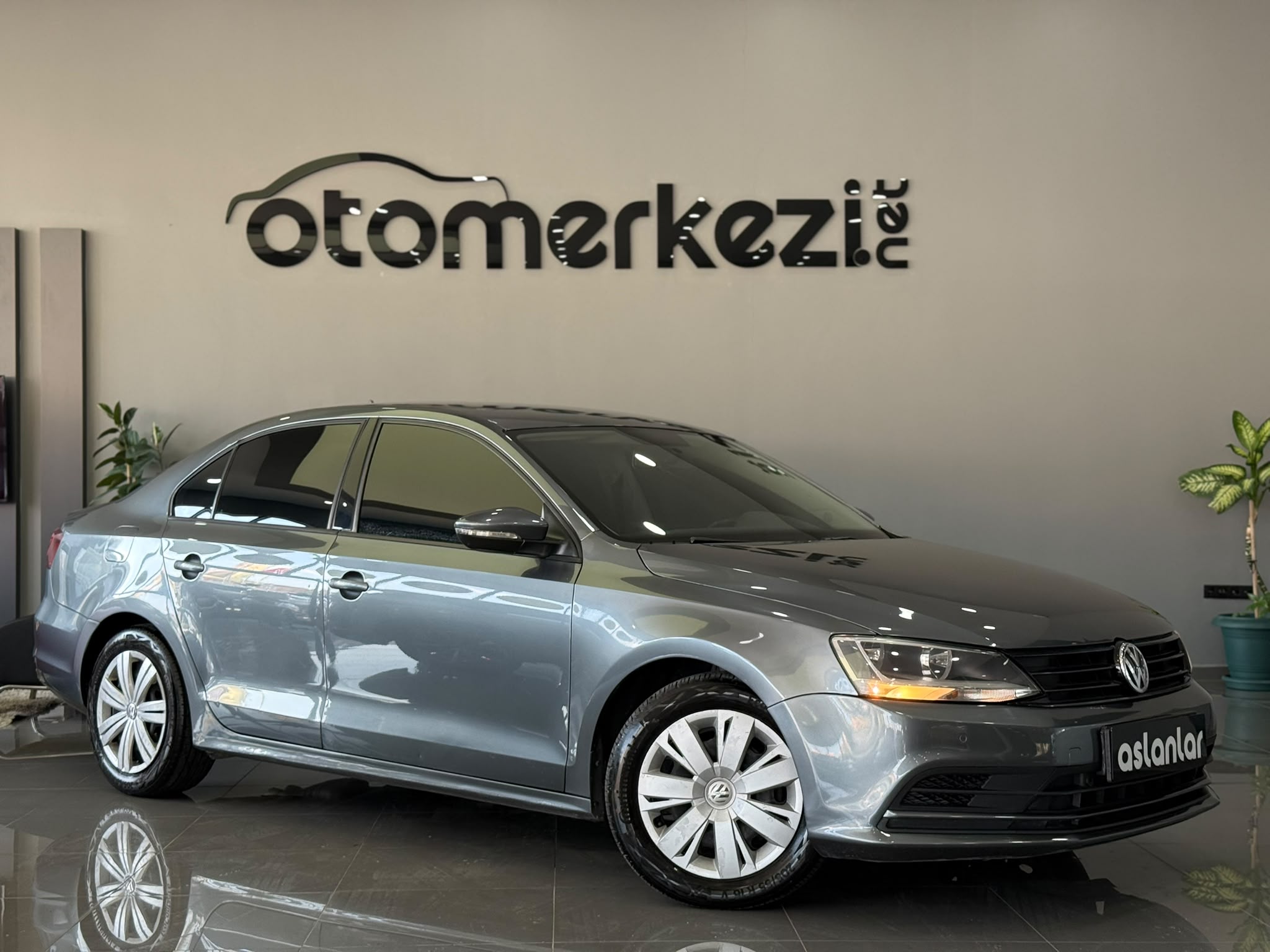 VOLKSWAGEN JETTA 8