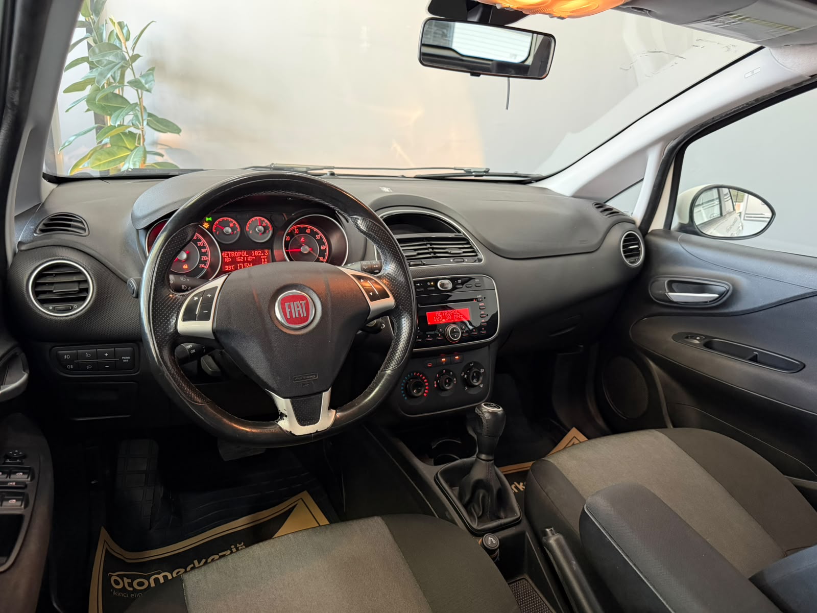 FIAT PUNTO 11