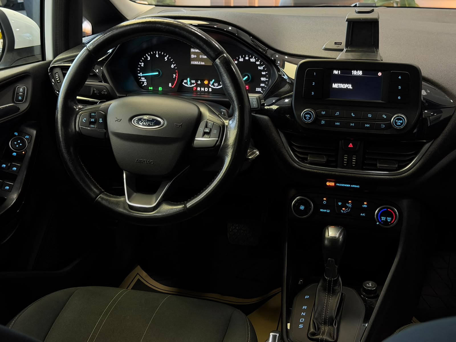 FORD FIESTA 11