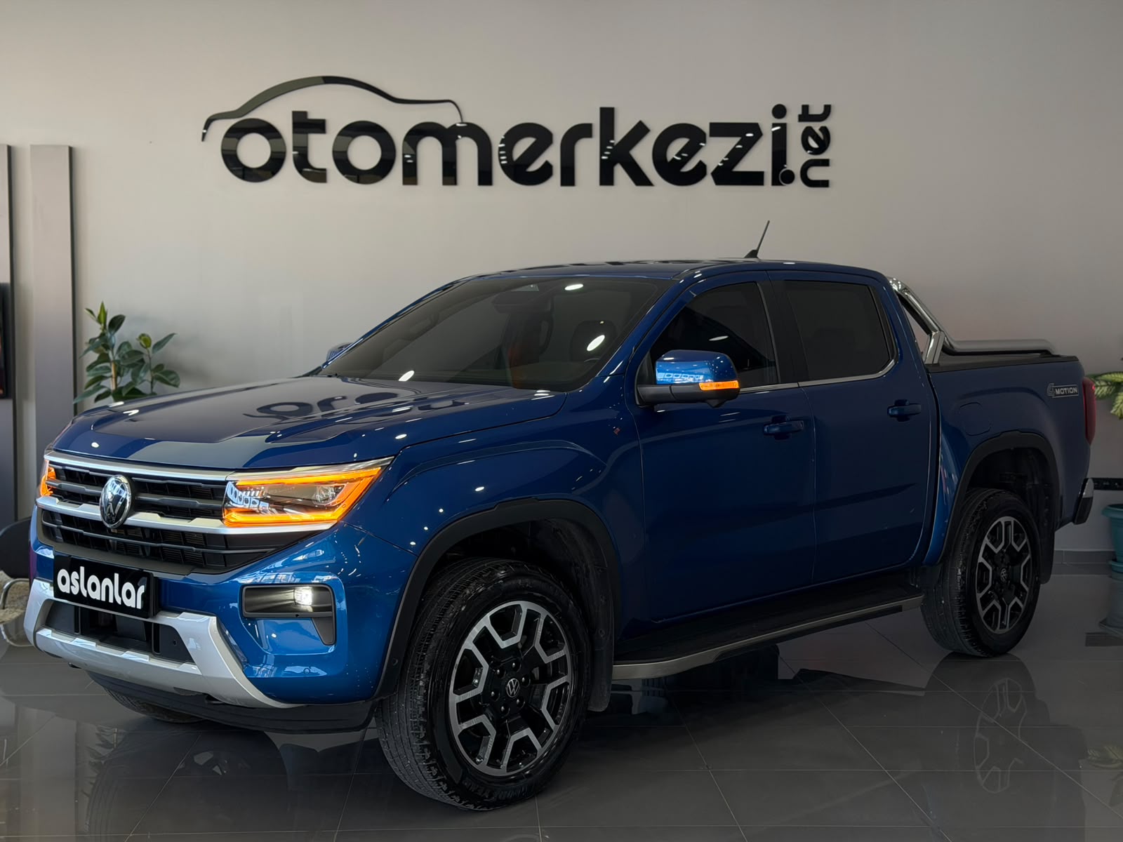 VOLKSWAGEN AMAROK 2