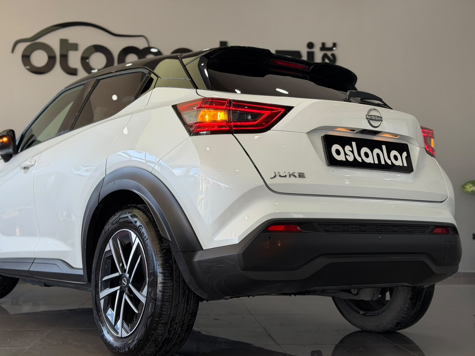 NISSAN JUKE 10