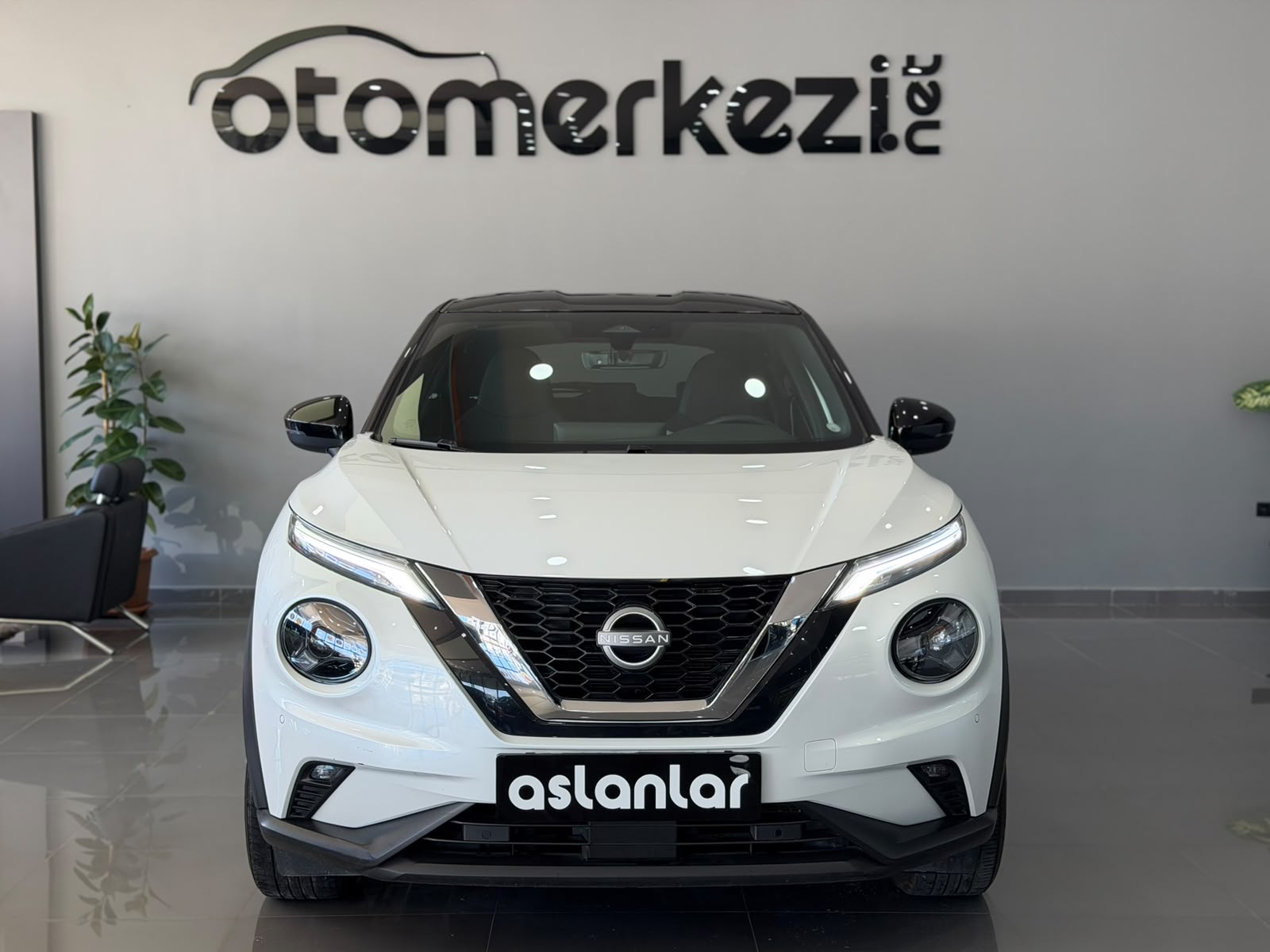 NISSAN JUKE 14