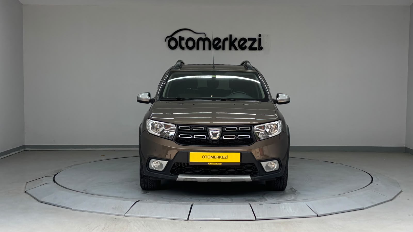 DACIA SANDERO 10