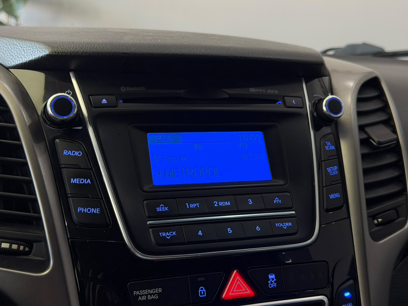 HYUNDAI i30 4