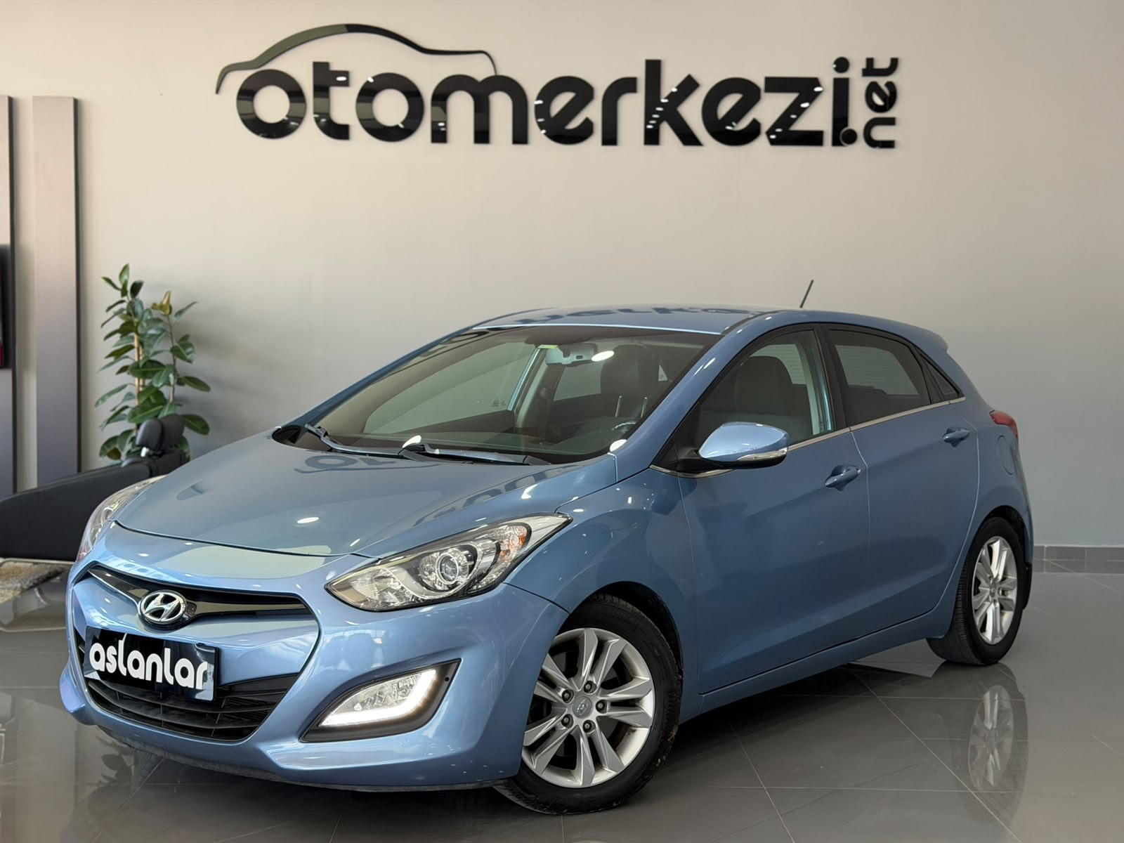HYUNDAI i30 17
