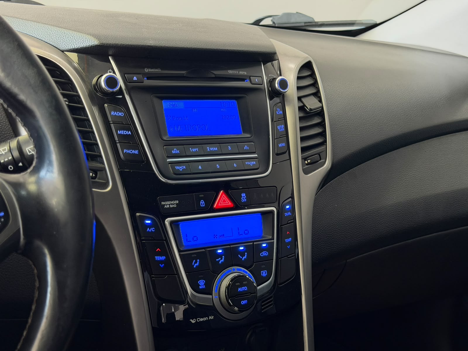 HYUNDAI i30 27