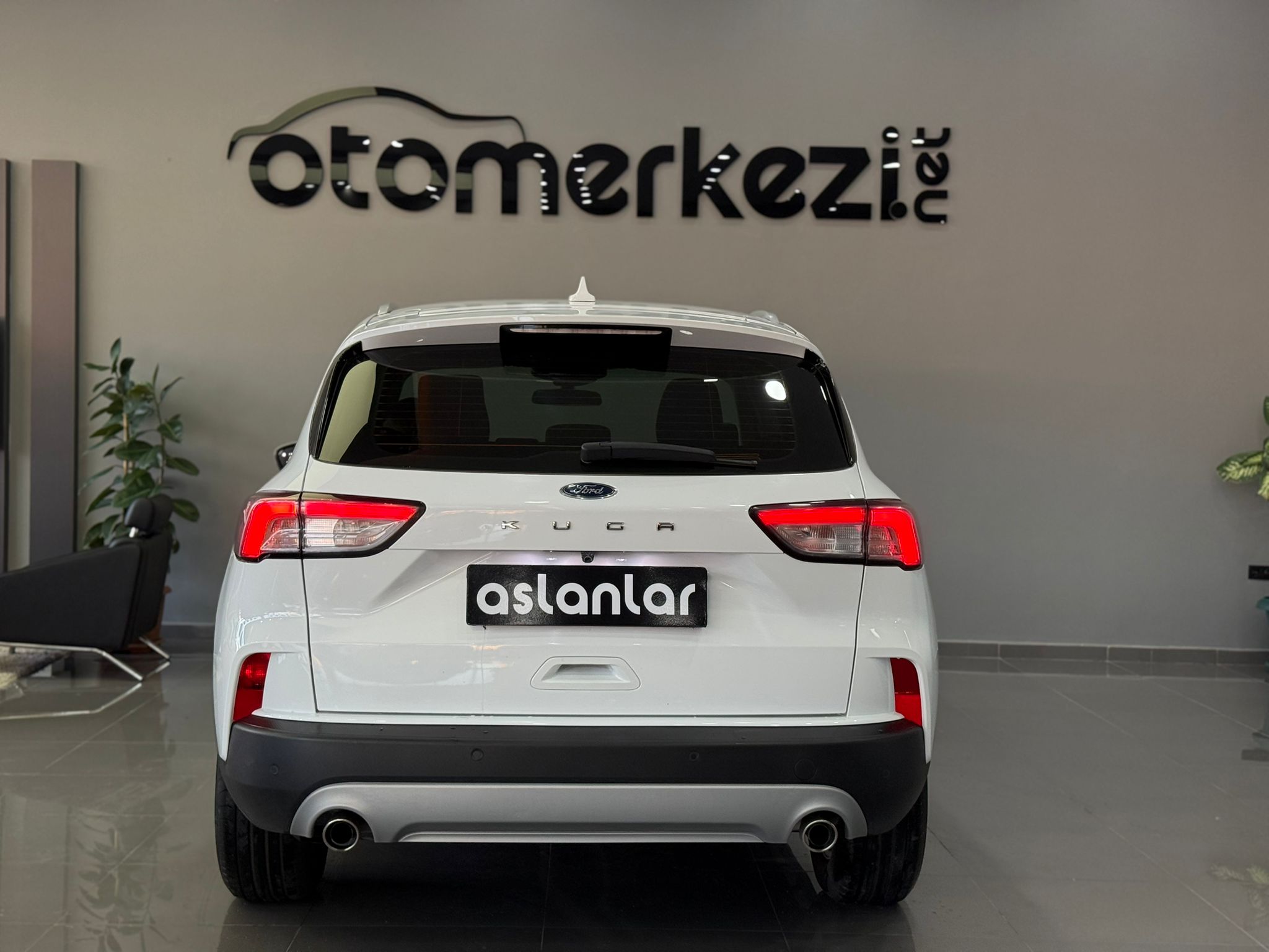 FORD KUGA 14