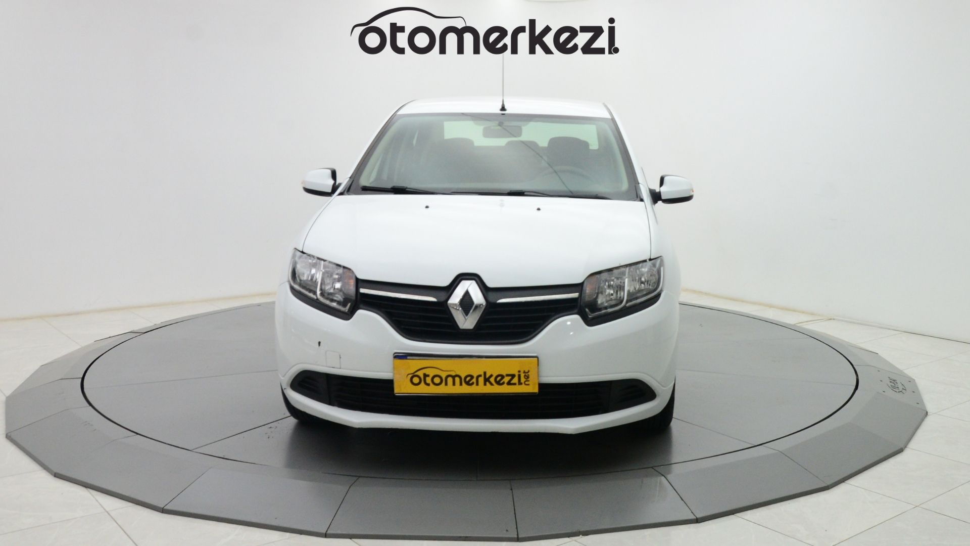 RENAULT SYMBOL 7