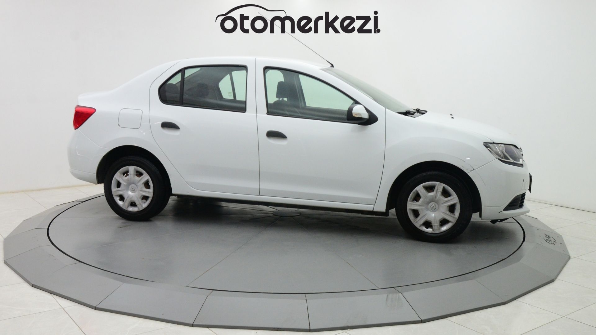 RENAULT SYMBOL 10